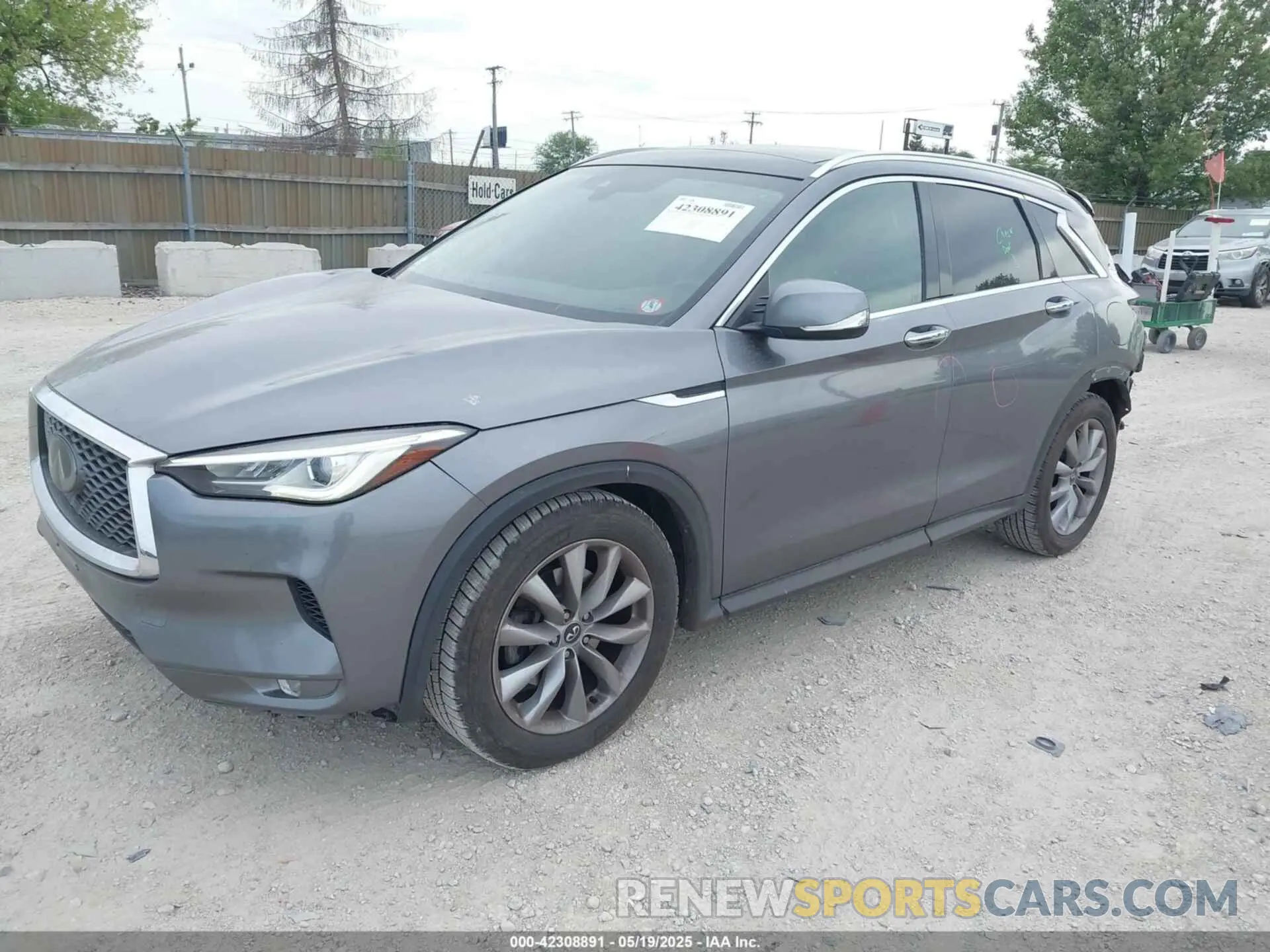 2 Photograph of a damaged car 3PCAJ5M19KF135211 INFINITI QX50 2019