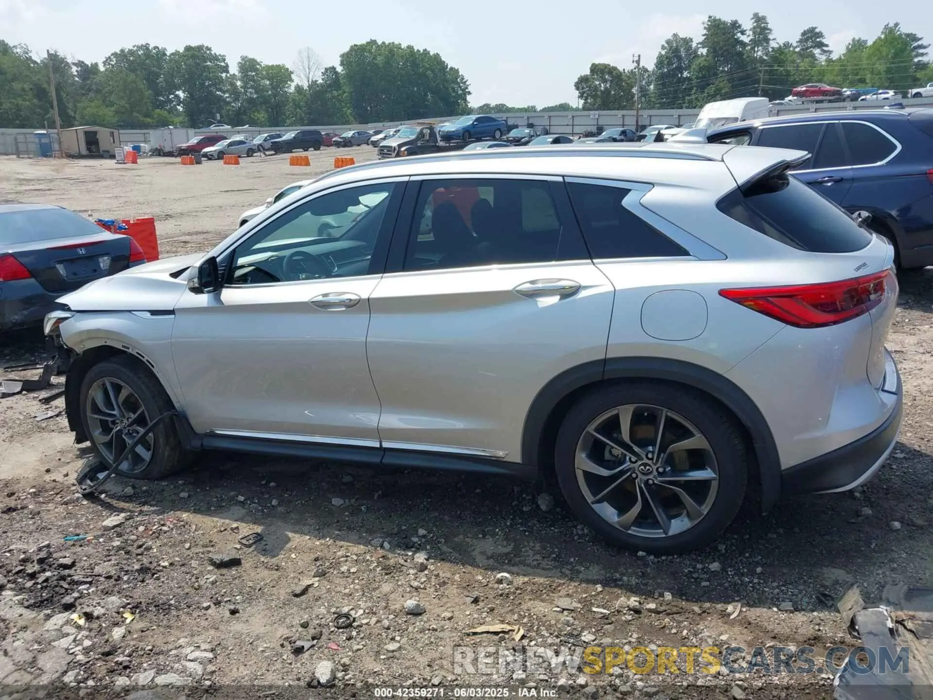 14 Photograph of a damaged car 3PCAJ5M1XKF119258 INFINITI QX50 2019