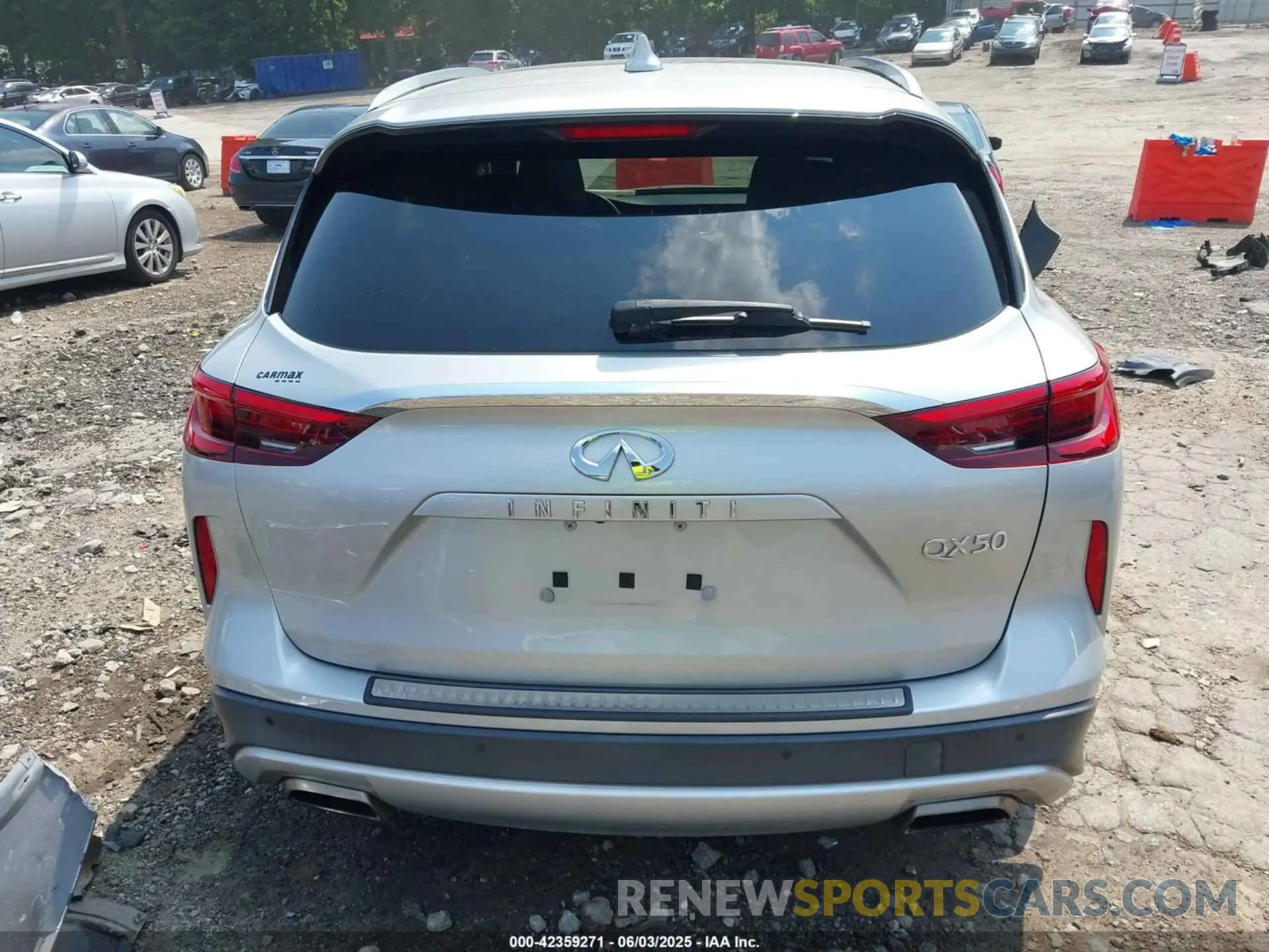 16 Photograph of a damaged car 3PCAJ5M1XKF119258 INFINITI QX50 2019