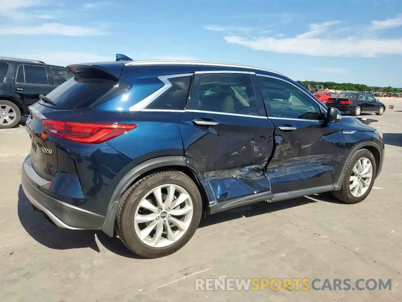 3 Photograph of a damaged car 3PCAJ5M1XKF123830 INFINITI QX50 2019