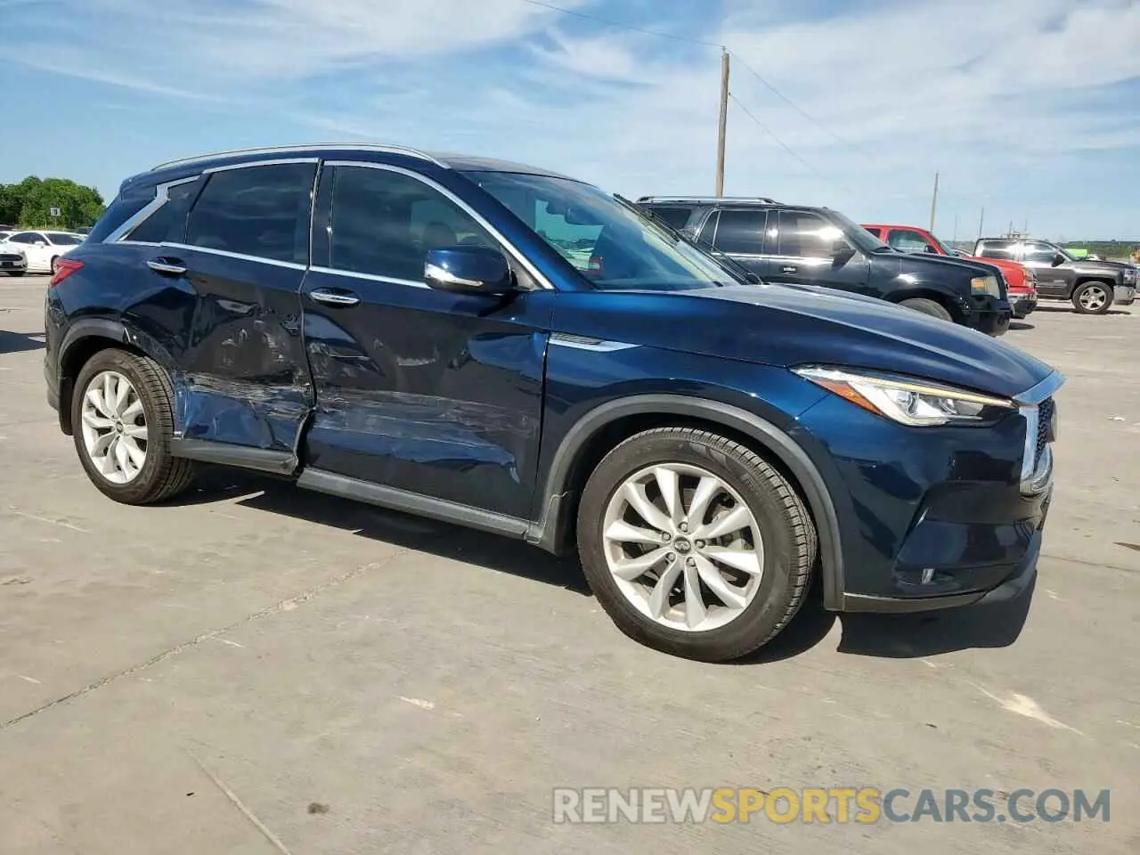 4 Photograph of a damaged car 3PCAJ5M1XKF123830 INFINITI QX50 2019