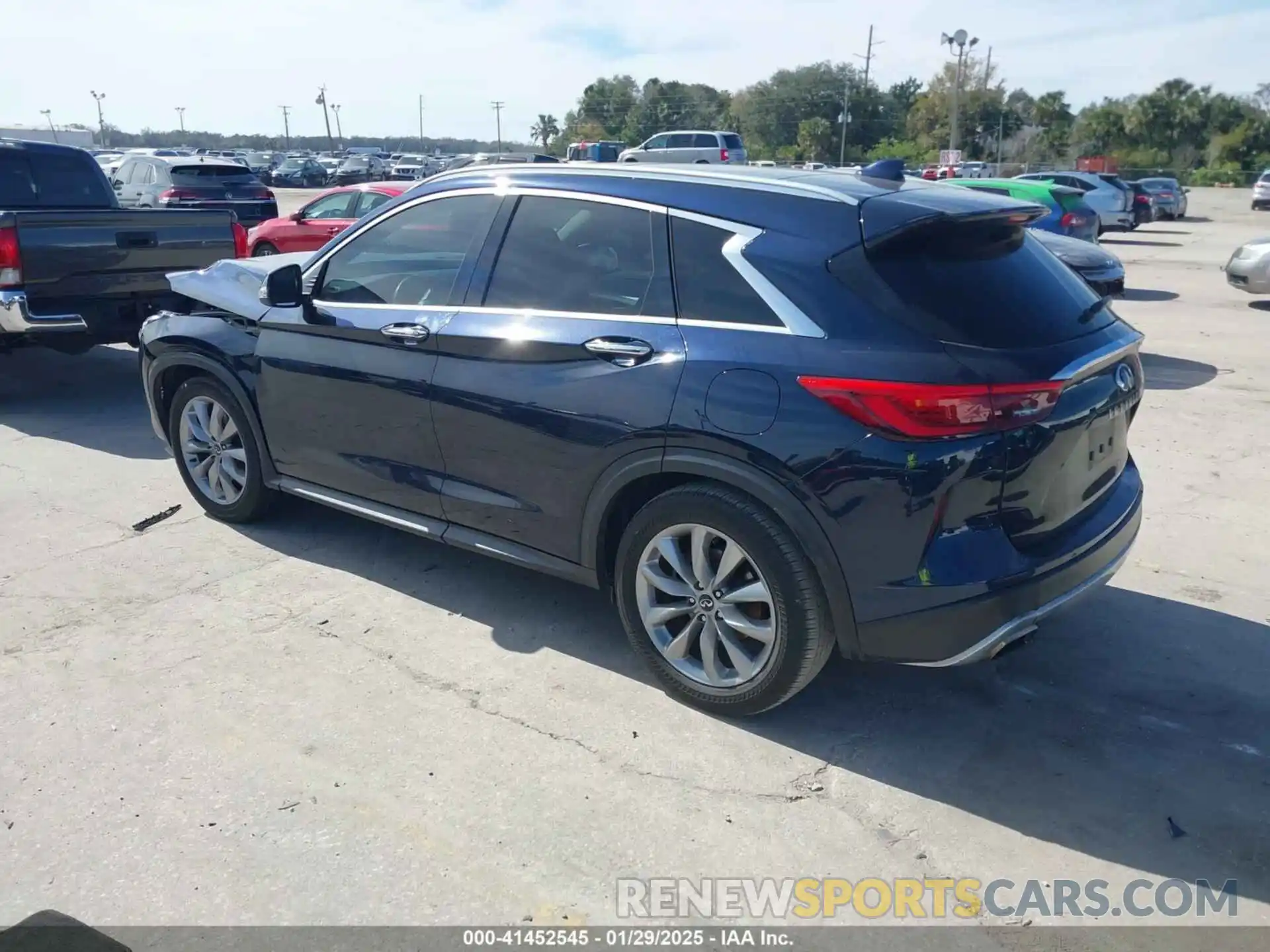 3 Photograph of a damaged car 3PCAJ5M1XKF131104 INFINITI QX50 2019