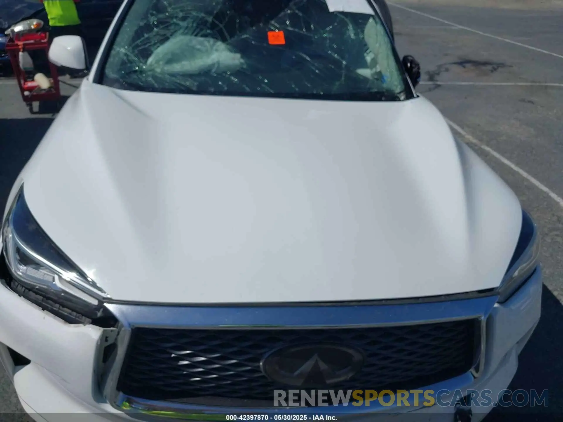 10 Photograph of a damaged car 3PCAJ5M1XKF132897 INFINITI QX50 2019