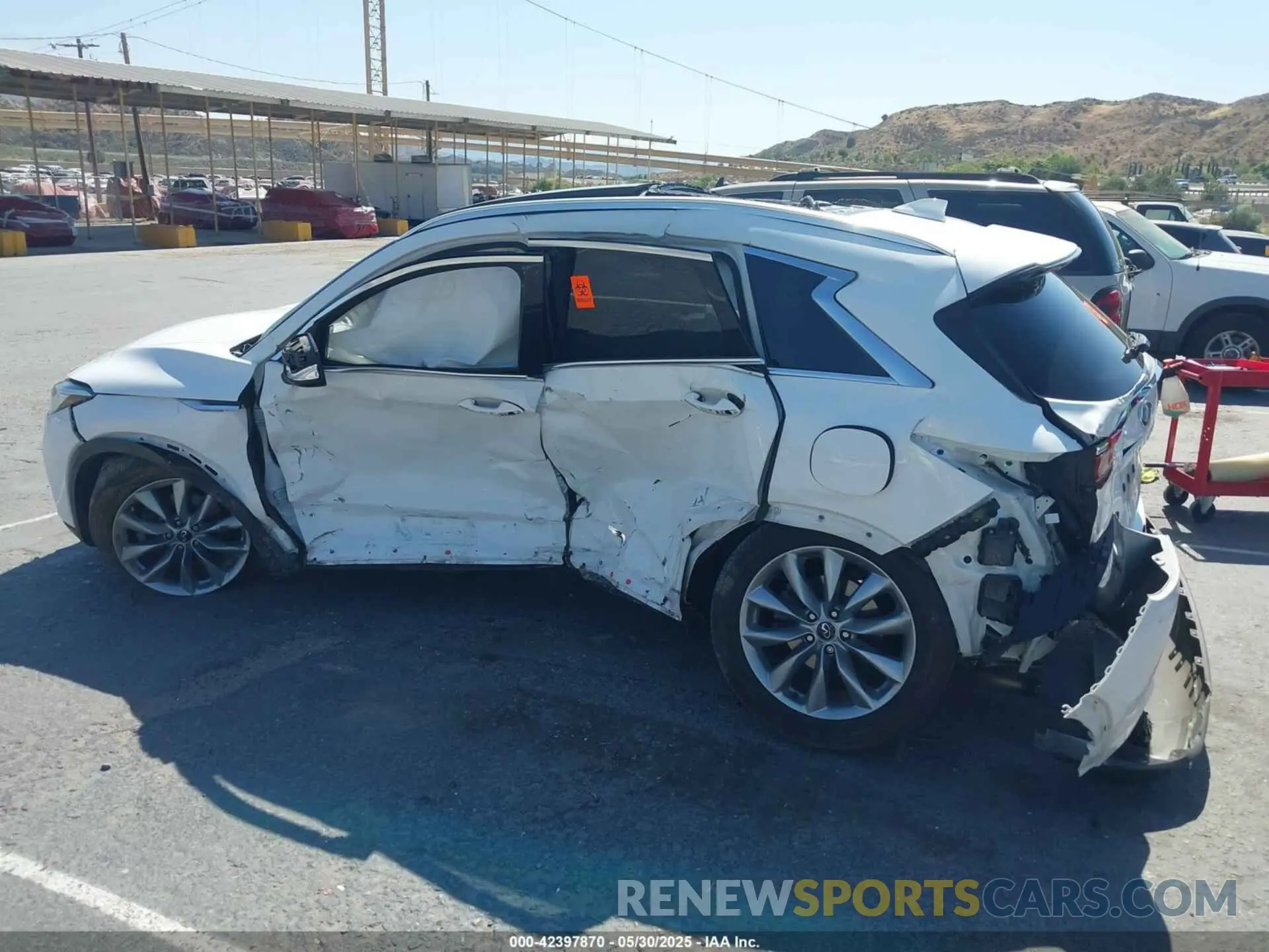 6 Photograph of a damaged car 3PCAJ5M1XKF132897 INFINITI QX50 2019