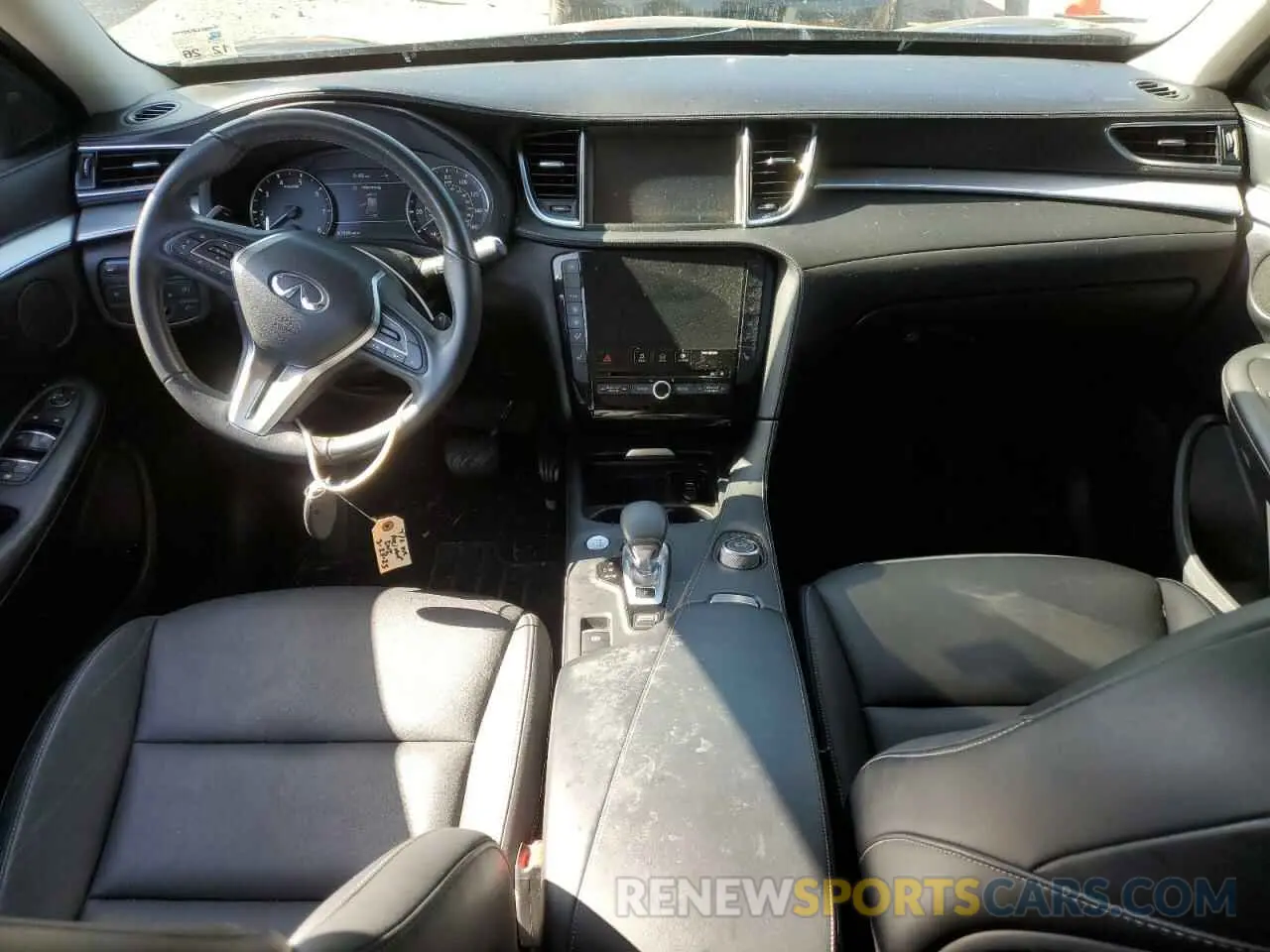 8 Photograph of a damaged car 3PCAJ5M1XKF137405 INFINITI QX50 2019
