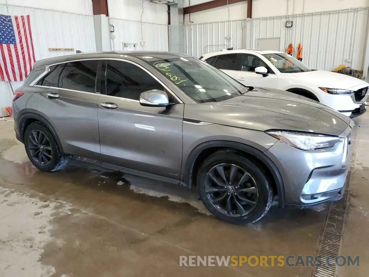 4 Photograph of a damaged car 3PCAJ5M30KF104818 INFINITI QX50 2019