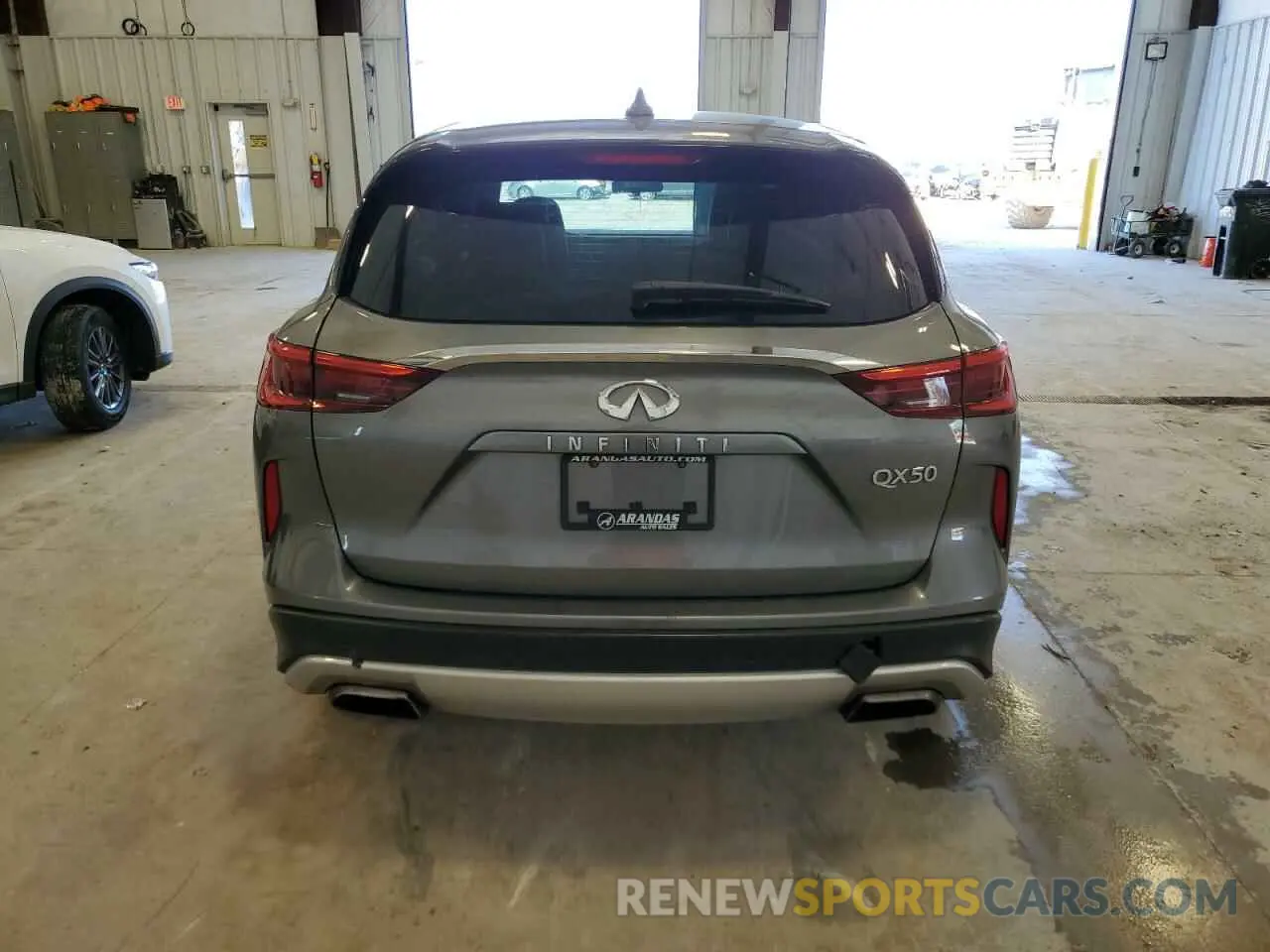 6 Photograph of a damaged car 3PCAJ5M30KF104818 INFINITI QX50 2019