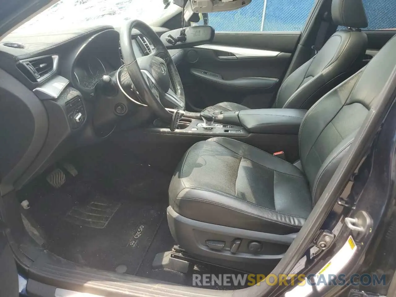 7 Photograph of a damaged car 3PCAJ5M30KF127029 INFINITI QX50 2019
