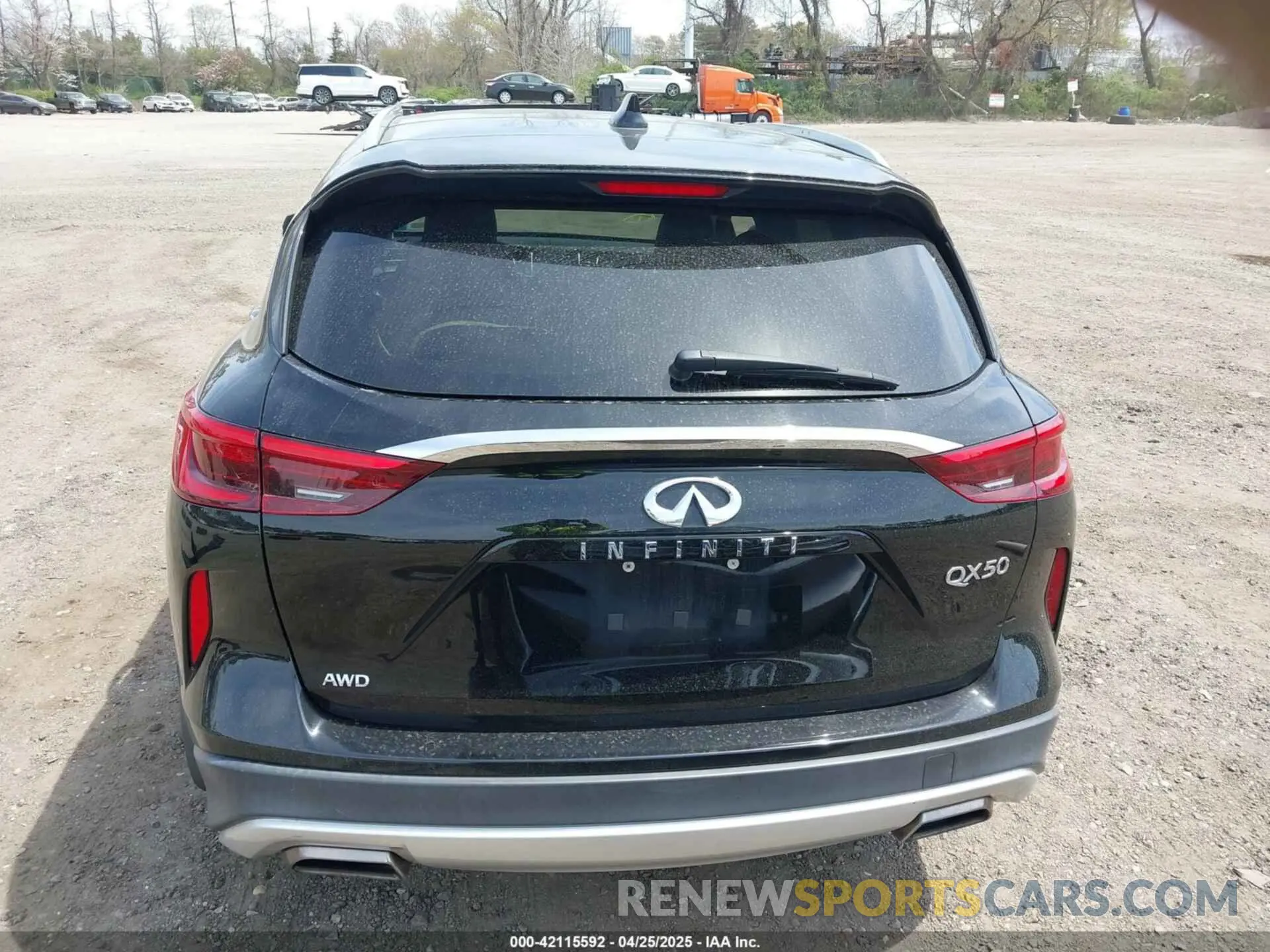 16 Photograph of a damaged car 3PCAJ5M30KF143733 INFINITI QX50 2019