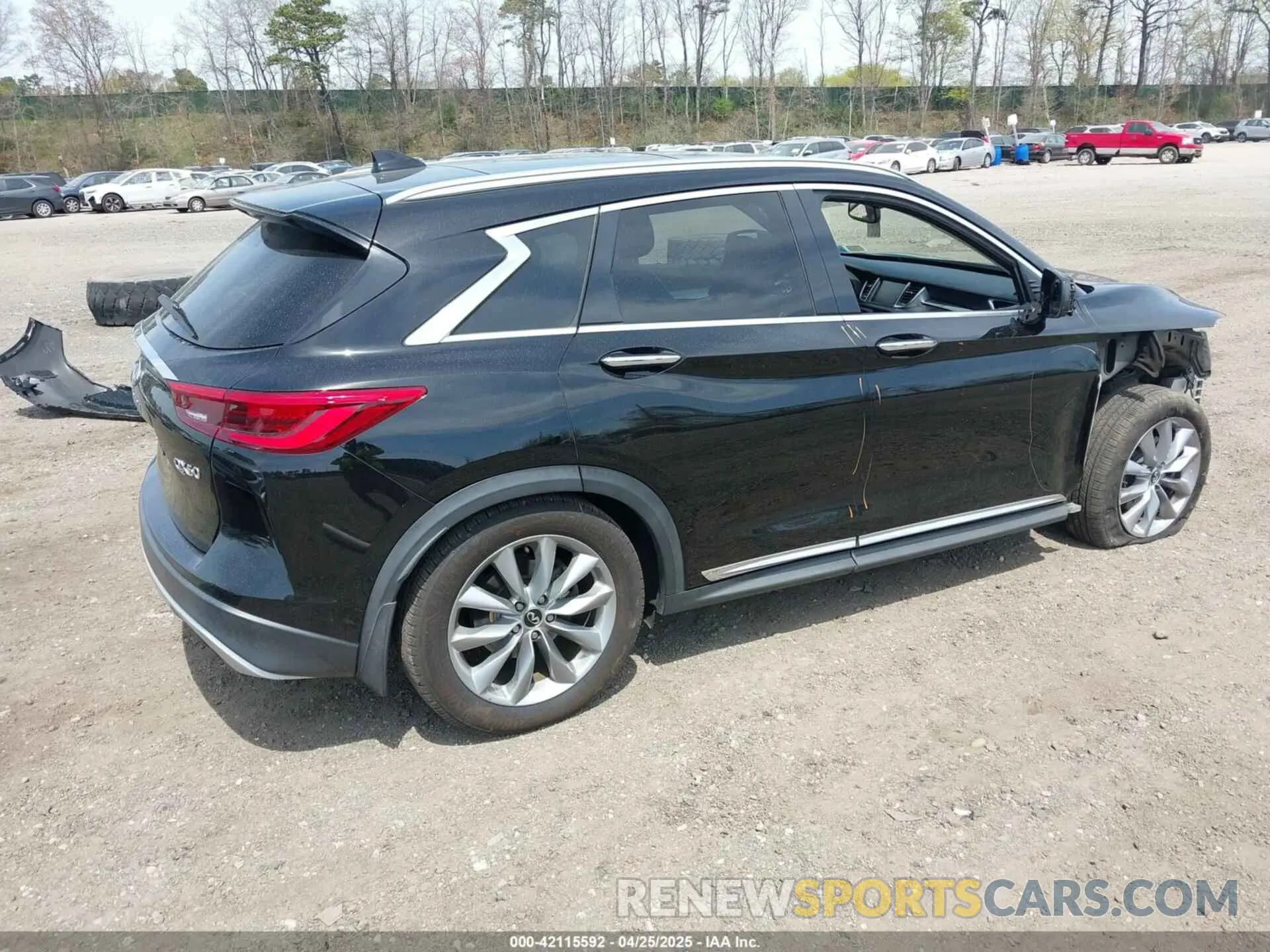 4 Photograph of a damaged car 3PCAJ5M30KF143733 INFINITI QX50 2019