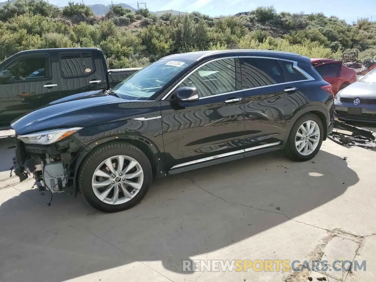 1 Photograph of a damaged car 3PCAJ5M31KF112409 INFINITI QX50 2019