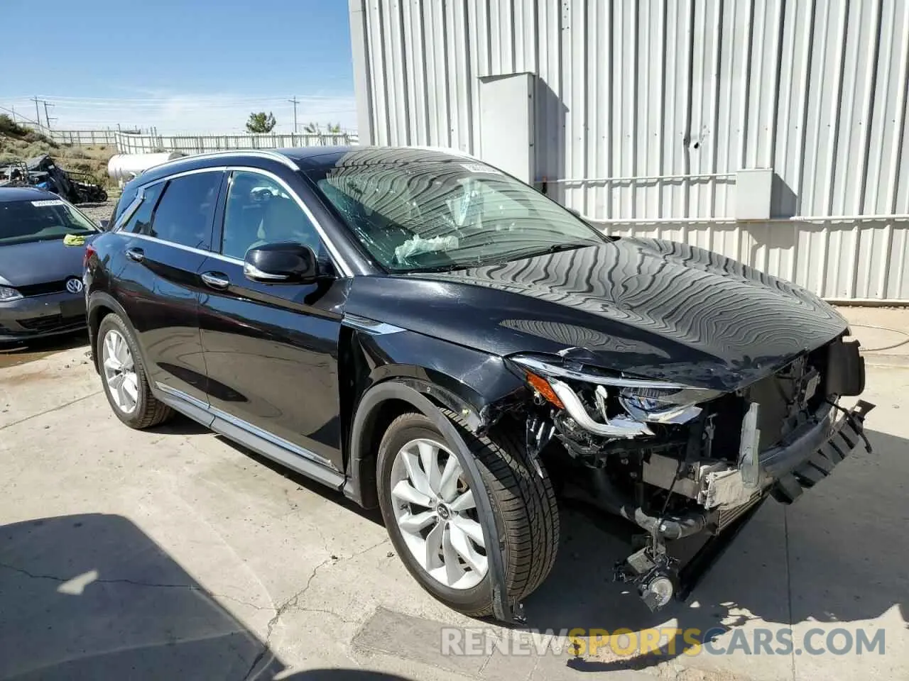 4 Photograph of a damaged car 3PCAJ5M31KF112409 INFINITI QX50 2019
