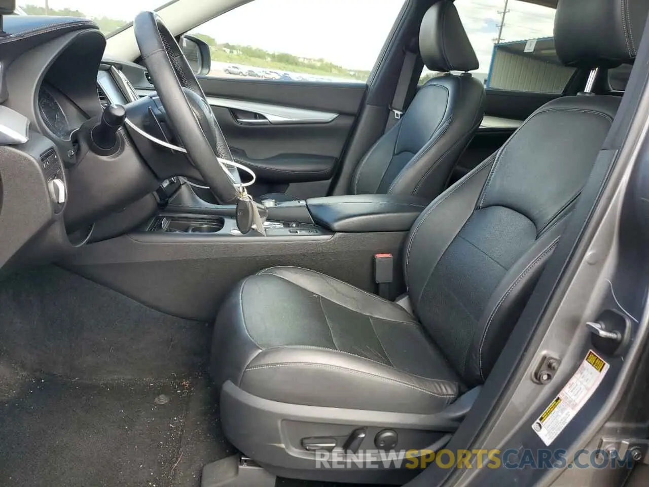 7 Photograph of a damaged car 3PCAJ5M31KF115178 INFINITI QX50 2019