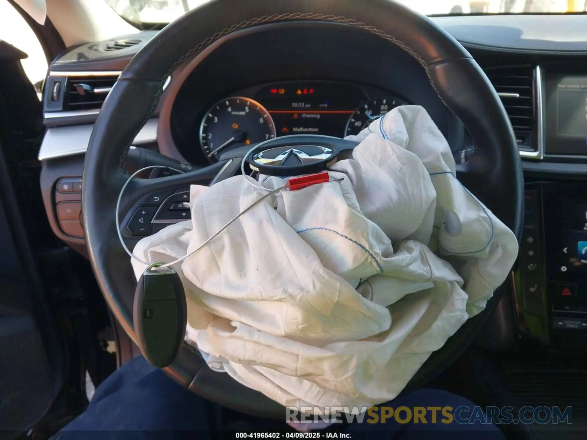 11 Photograph of a damaged car 3PCAJ5M31KF128562 INFINITI QX50 2019