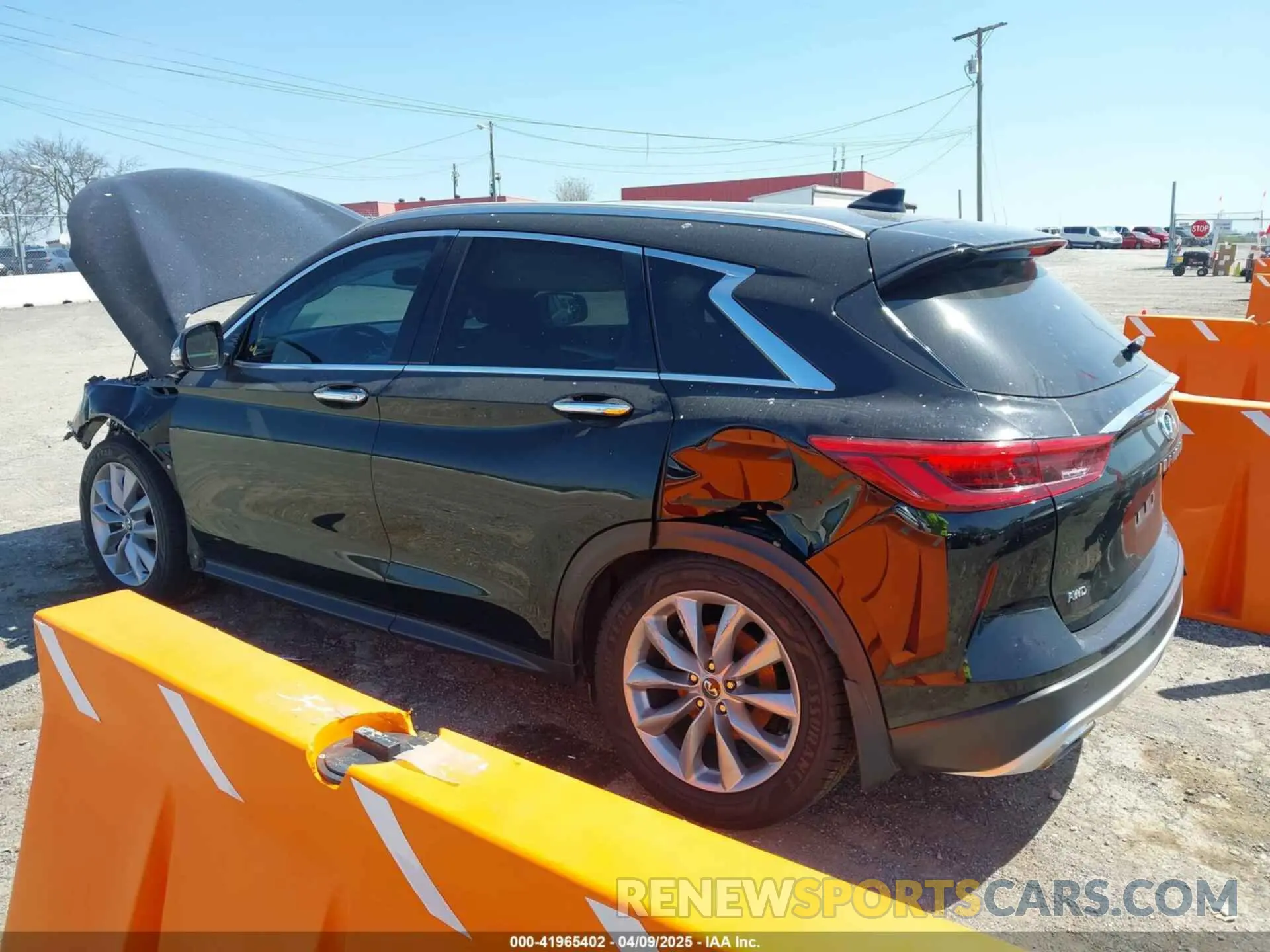 15 Photograph of a damaged car 3PCAJ5M31KF128562 INFINITI QX50 2019