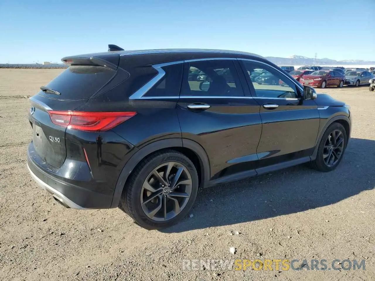 3 Photograph of a damaged car 3PCAJ5M31KF133096 INFINITI QX50 2019