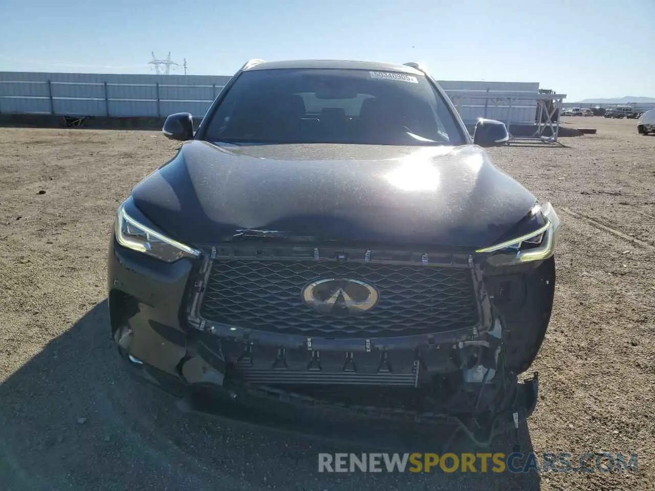5 Photograph of a damaged car 3PCAJ5M31KF133096 INFINITI QX50 2019