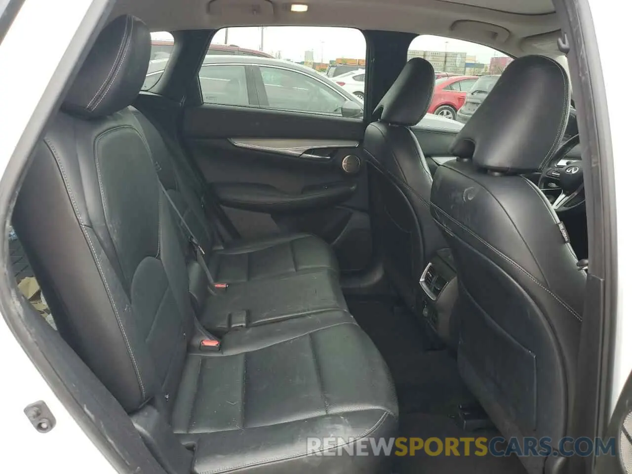 11 Photograph of a damaged car 3PCAJ5M32KF100933 INFINITI QX50 2019