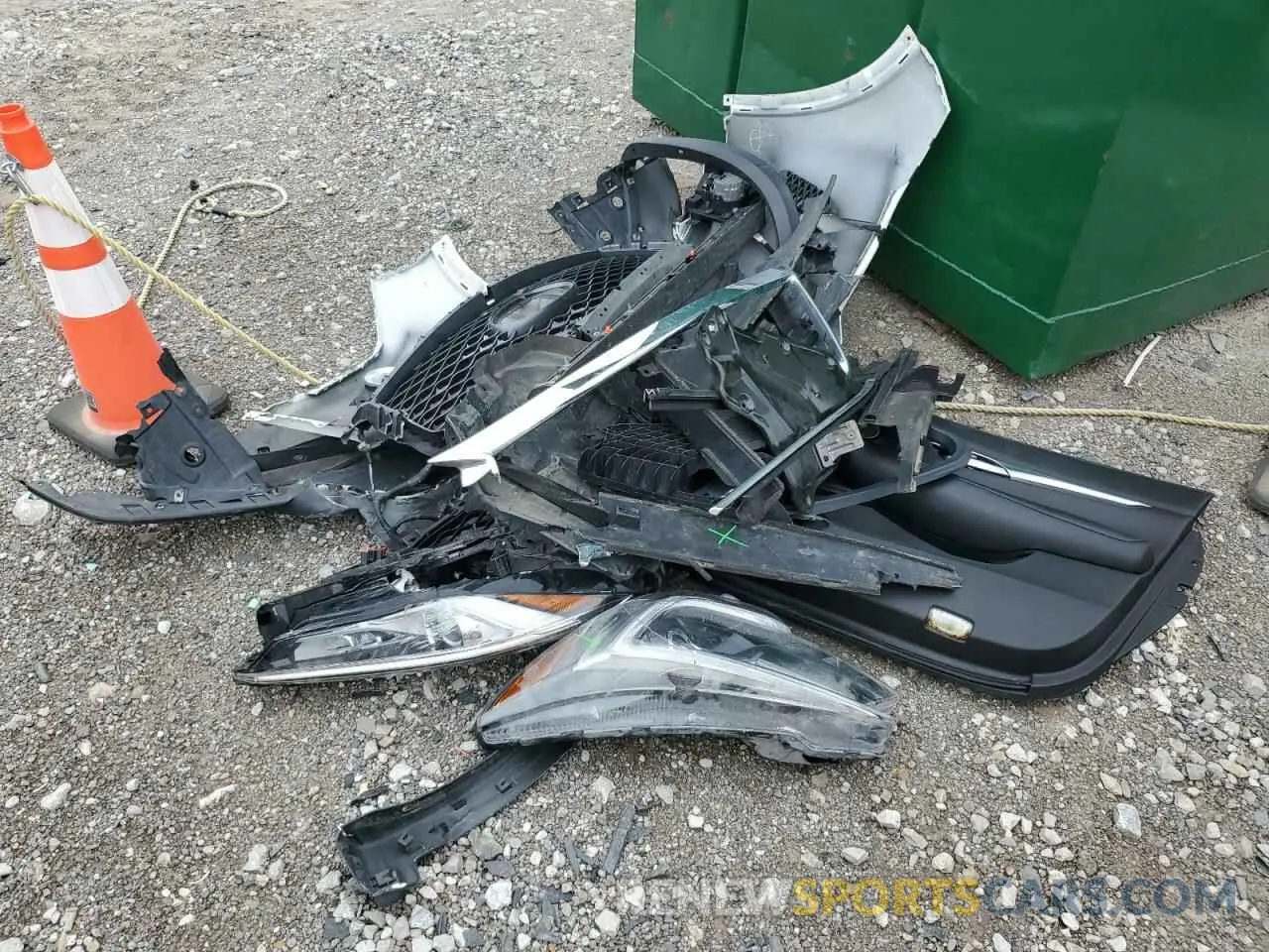 13 Photograph of a damaged car 3PCAJ5M32KF100933 INFINITI QX50 2019