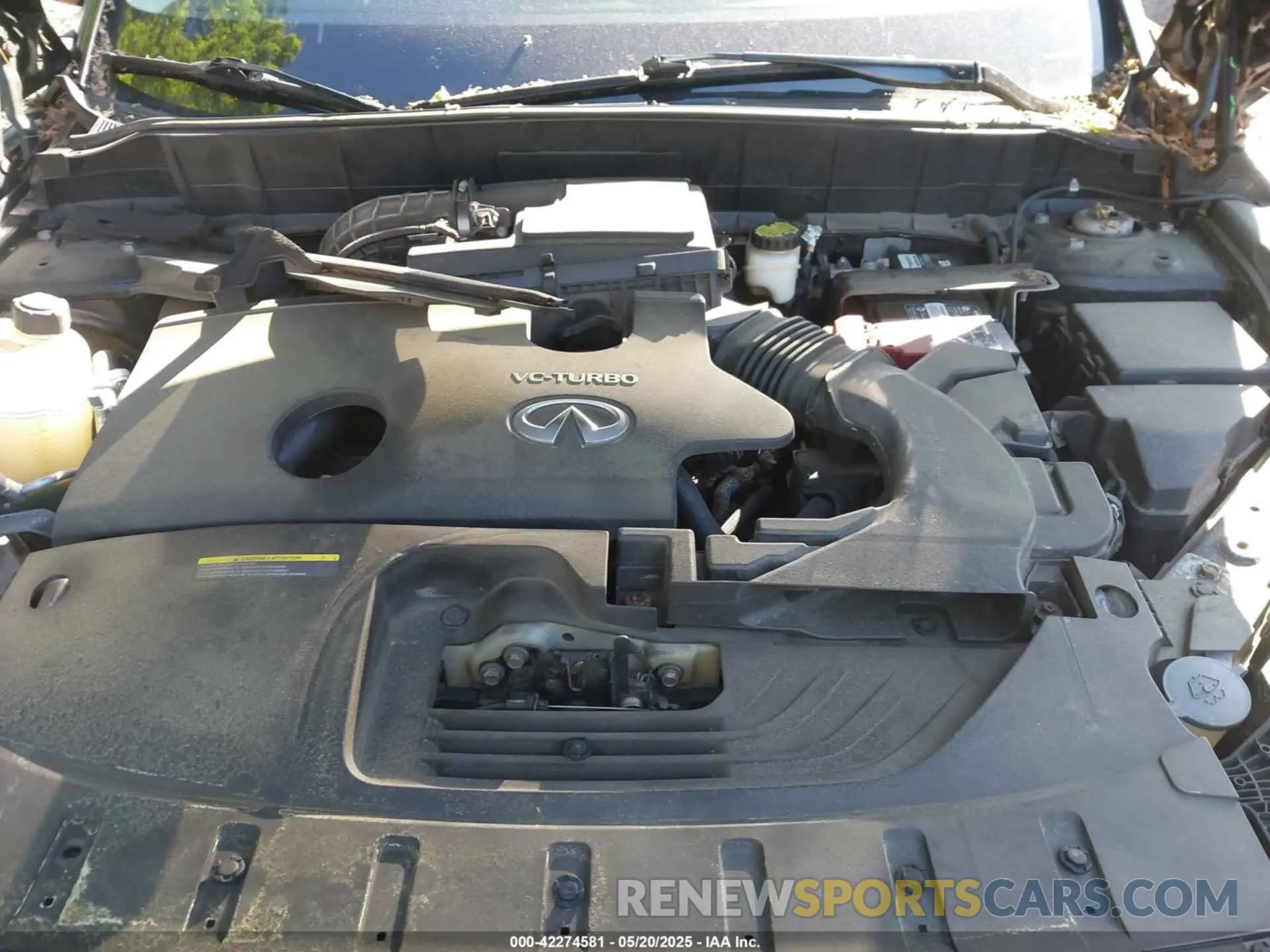 10 Photograph of a damaged car 3PCAJ5M32KF123757 INFINITI QX50 2019