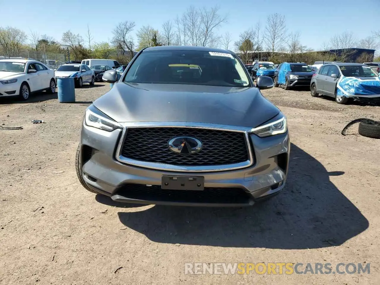 5 Photograph of a damaged car 3PCAJ5M32KF132992 INFINITI QX50 2019