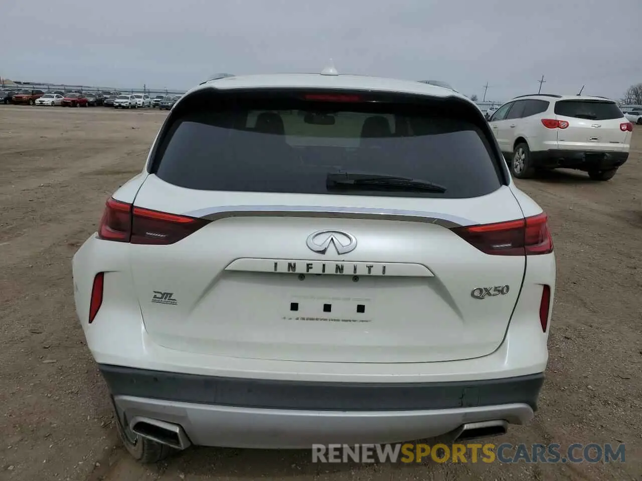 6 Photograph of a damaged car 3PCAJ5M33KF102349 INFINITI QX50 2019