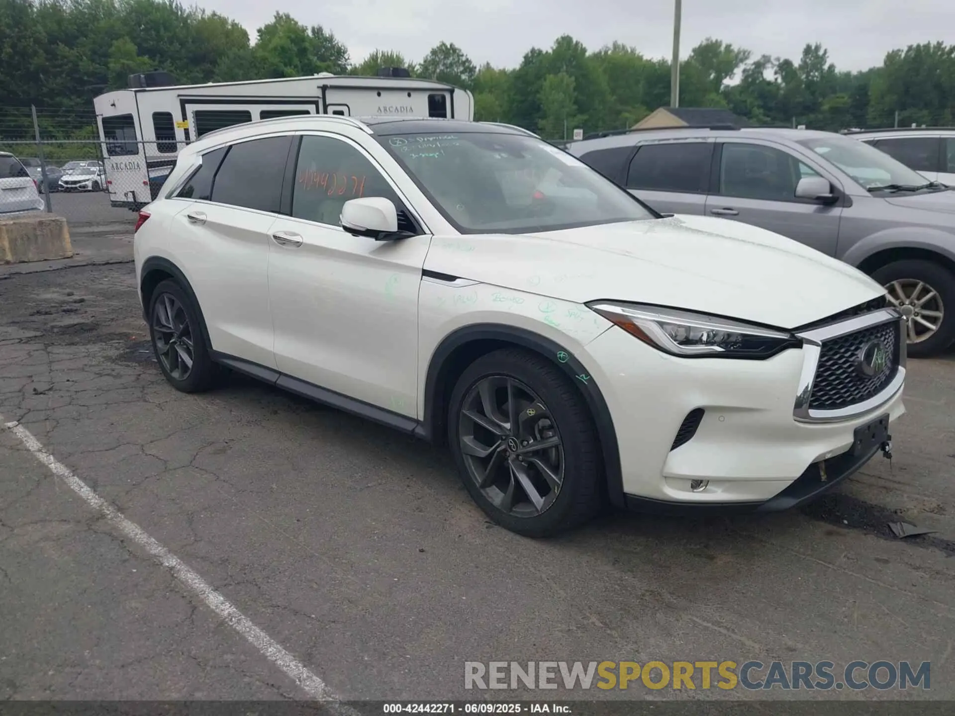 1 Photograph of a damaged car 3PCAJ5M33KF104361 INFINITI QX50 2019