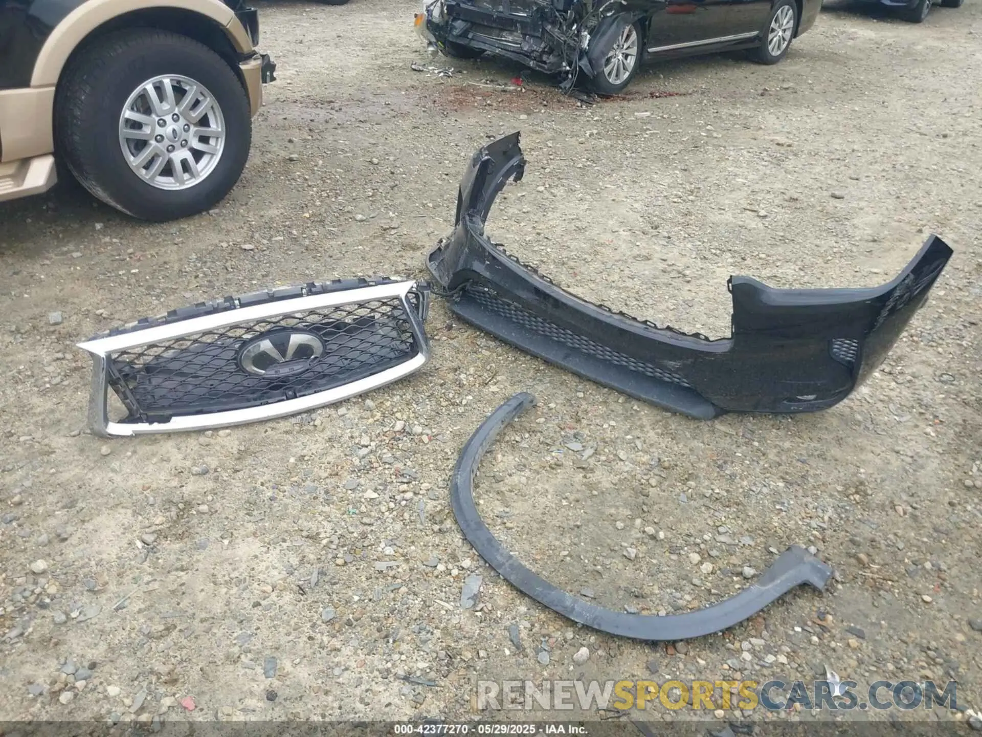 12 Photograph of a damaged car 3PCAJ5M33KF107986 INFINITI QX50 2019