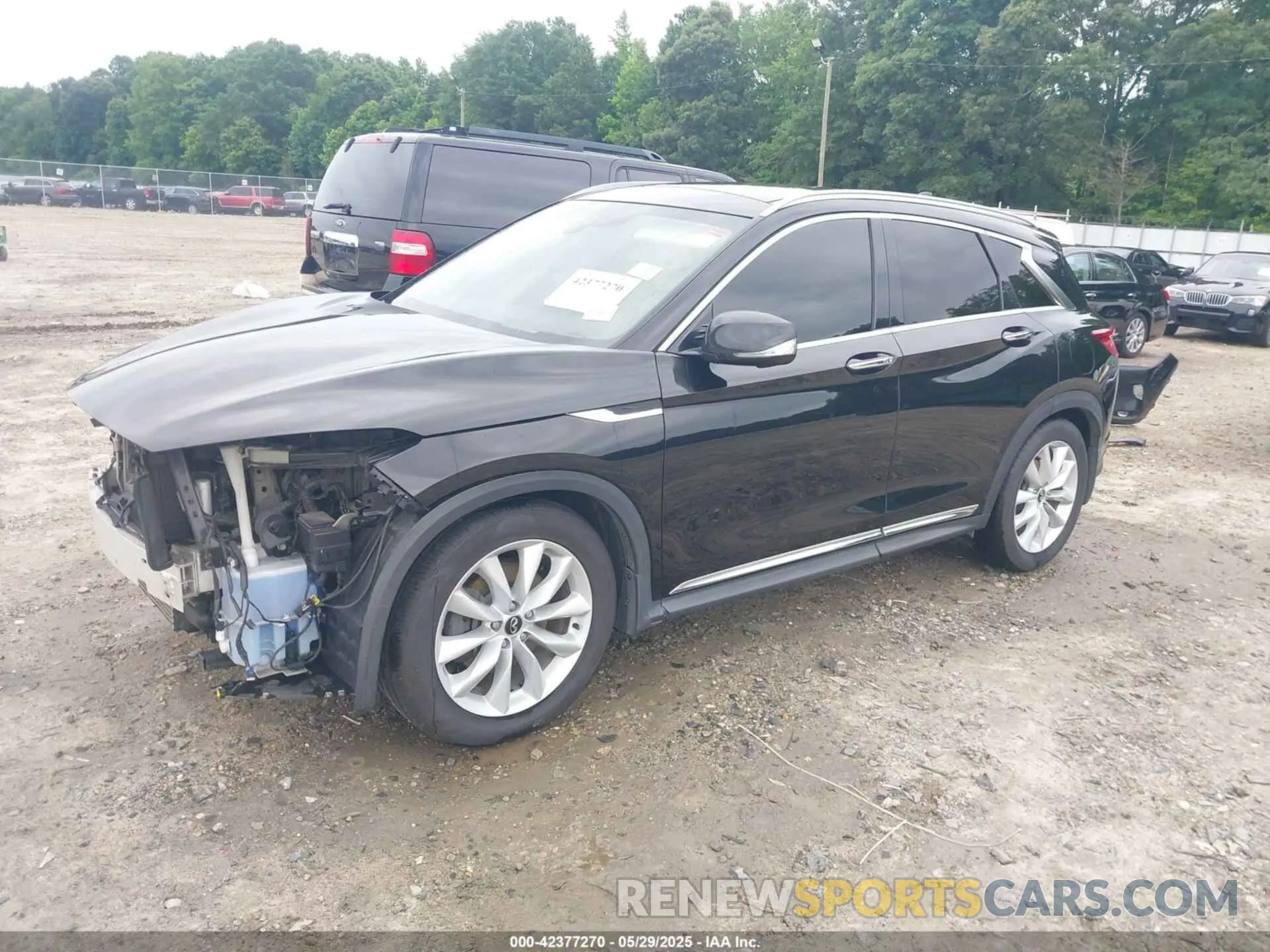 2 Photograph of a damaged car 3PCAJ5M33KF107986 INFINITI QX50 2019