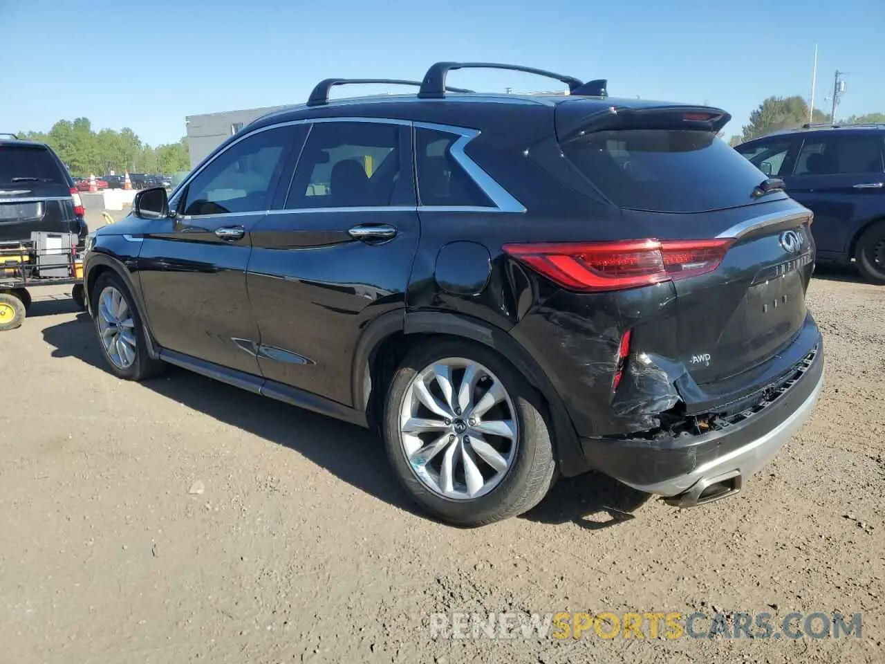 2 Photograph of a damaged car 3PCAJ5M33KF116106 INFINITI QX50 2019