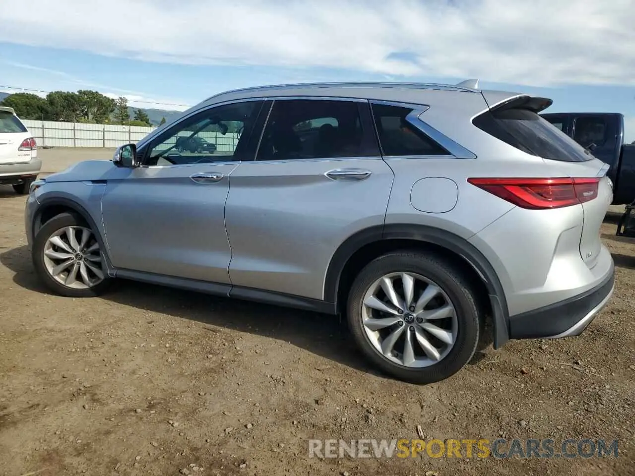 2 Photograph of a damaged car 3PCAJ5M33KF124142 INFINITI QX50 2019