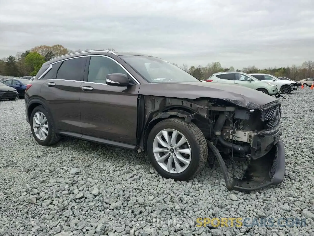 4 Photograph of a damaged car 3PCAJ5M34KF113182 INFINITI QX50 2019