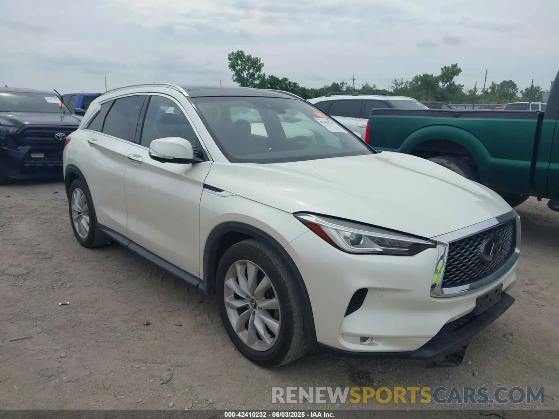 1 Photograph of a damaged car 3PCAJ5M34KF122965 INFINITI QX50 2019
