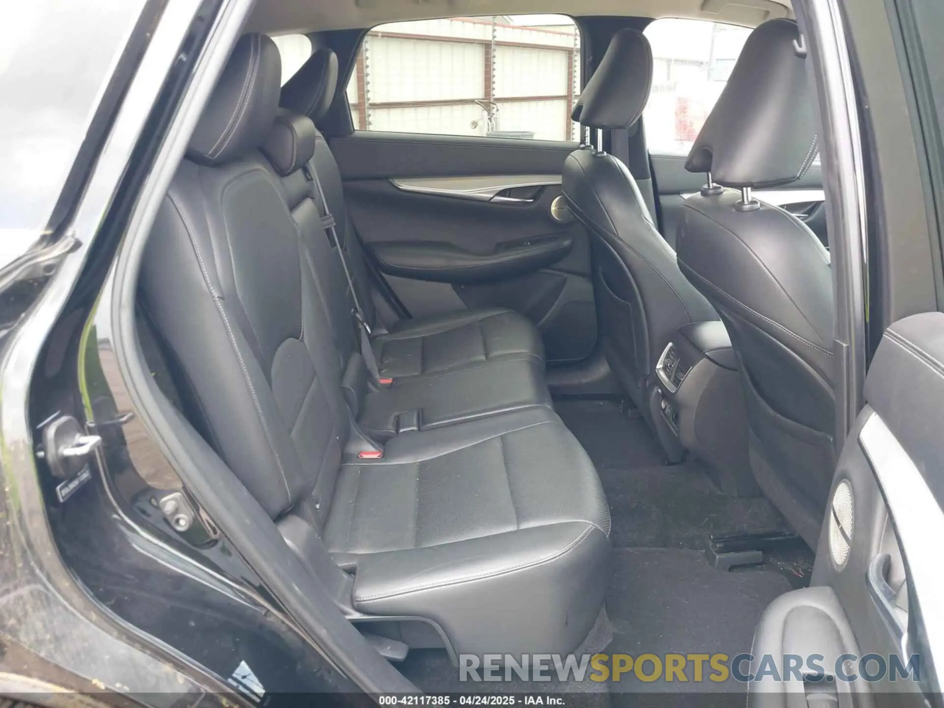 8 Photograph of a damaged car 3PCAJ5M35KF100862 INFINITI QX50 2019