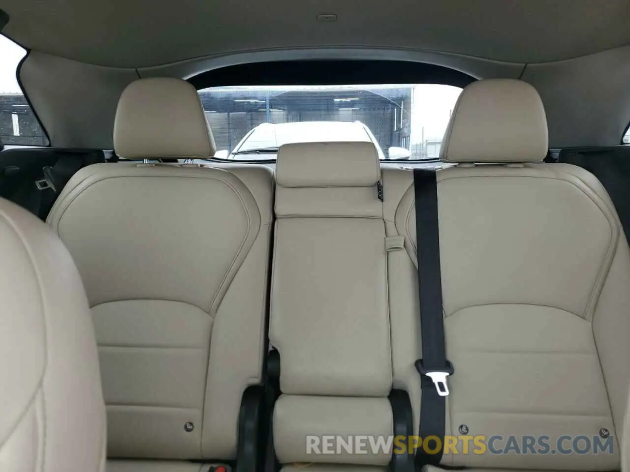 10 Photograph of a damaged car 3PCAJ5M36KF136656 INFINITI QX50 2019