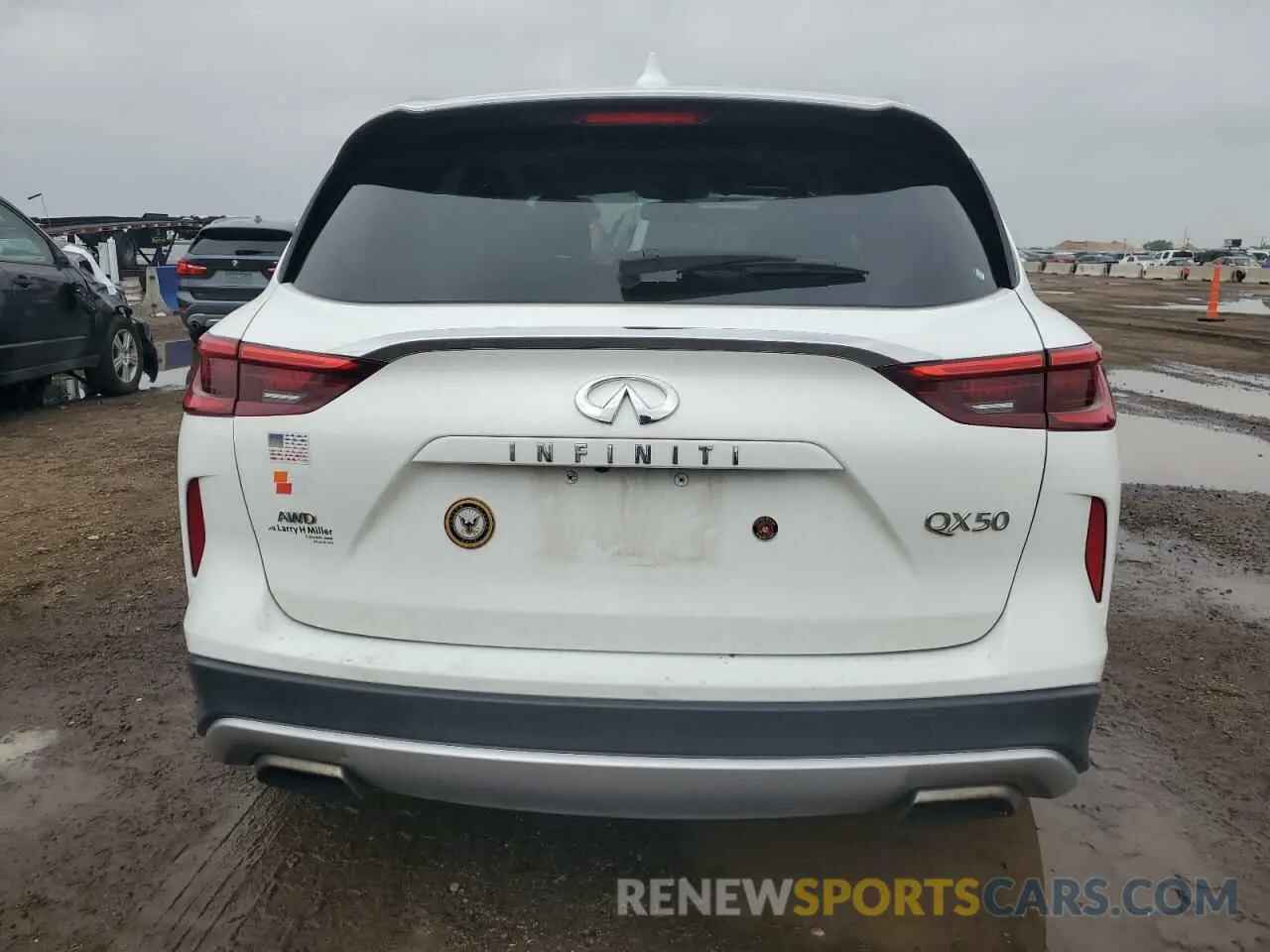 6 Photograph of a damaged car 3PCAJ5M36KF136656 INFINITI QX50 2019