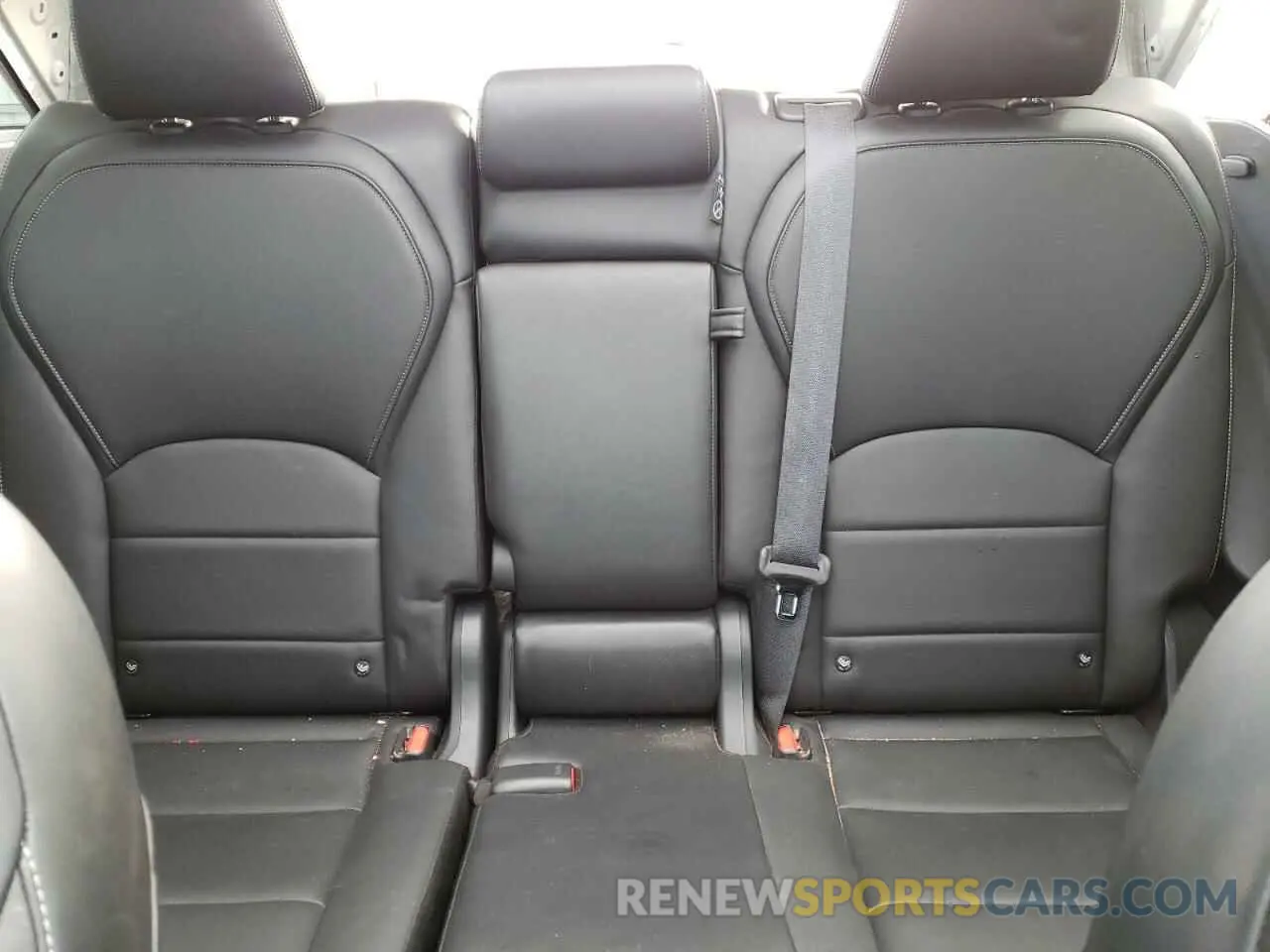 10 Photograph of a damaged car 3PCAJ5M36KF148256 INFINITI QX50 2019