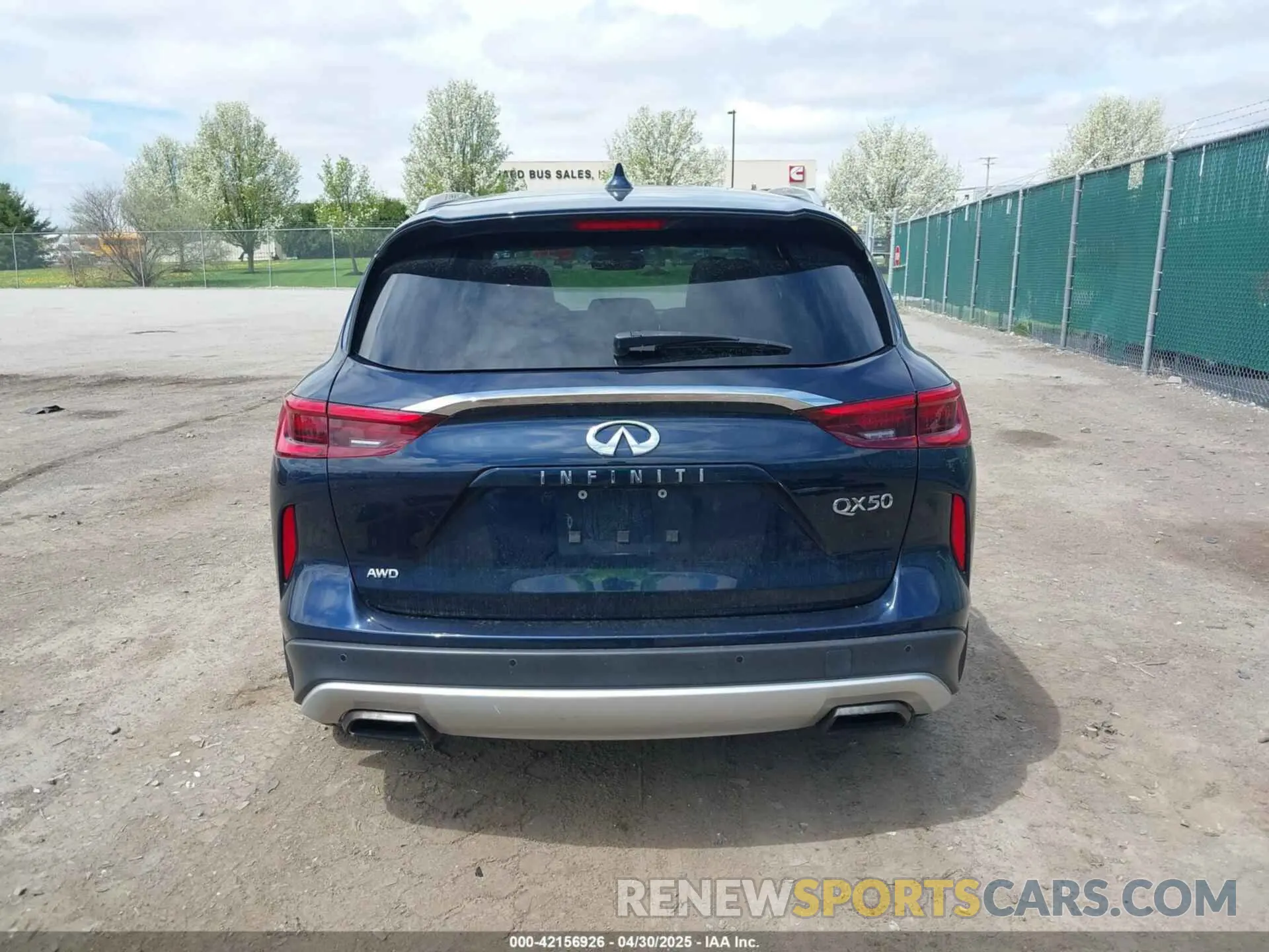 17 Photograph of a damaged car 3PCAJ5M37KF116903 INFINITI QX50 2019