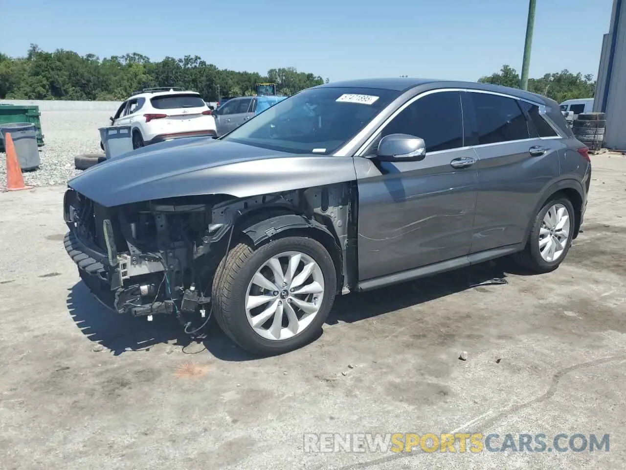 1 Photograph of a damaged car 3PCAJ5M37KF126282 INFINITI QX50 2019