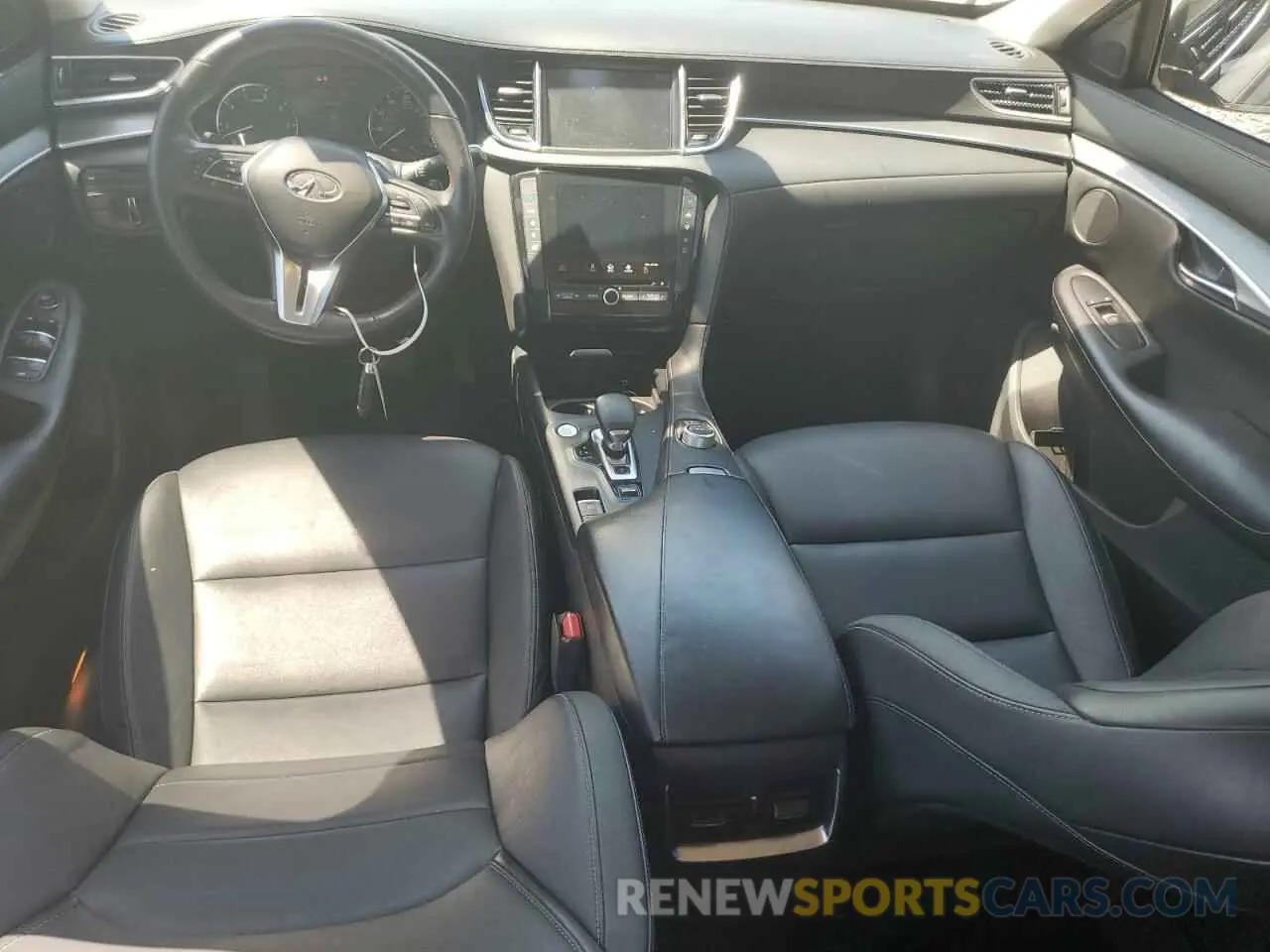 8 Photograph of a damaged car 3PCAJ5M37KF126282 INFINITI QX50 2019