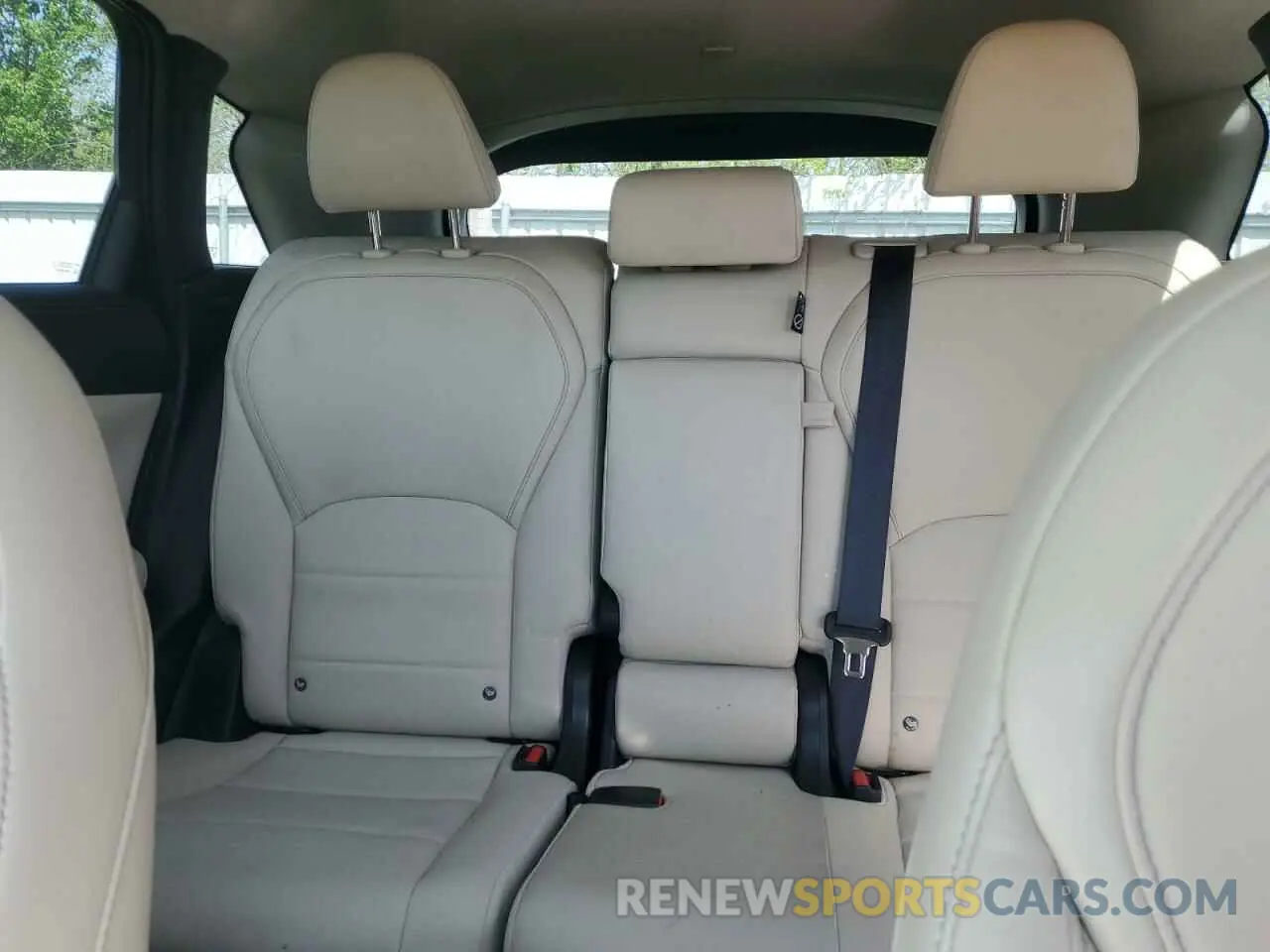 10 Photograph of a damaged car 3PCAJ5M37KF129859 INFINITI QX50 2019
