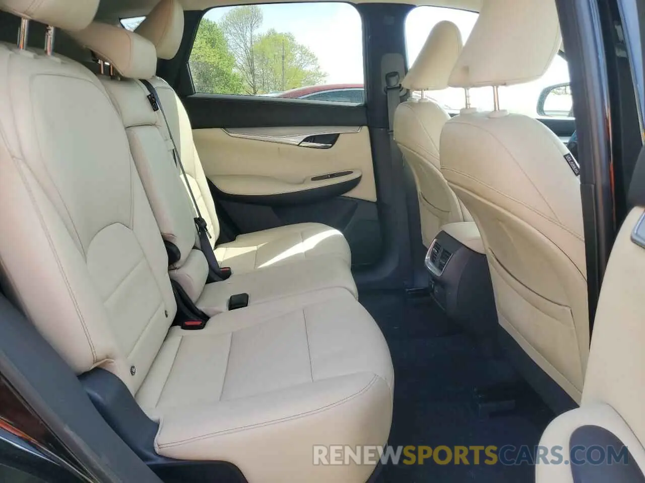 11 Photograph of a damaged car 3PCAJ5M37KF129859 INFINITI QX50 2019