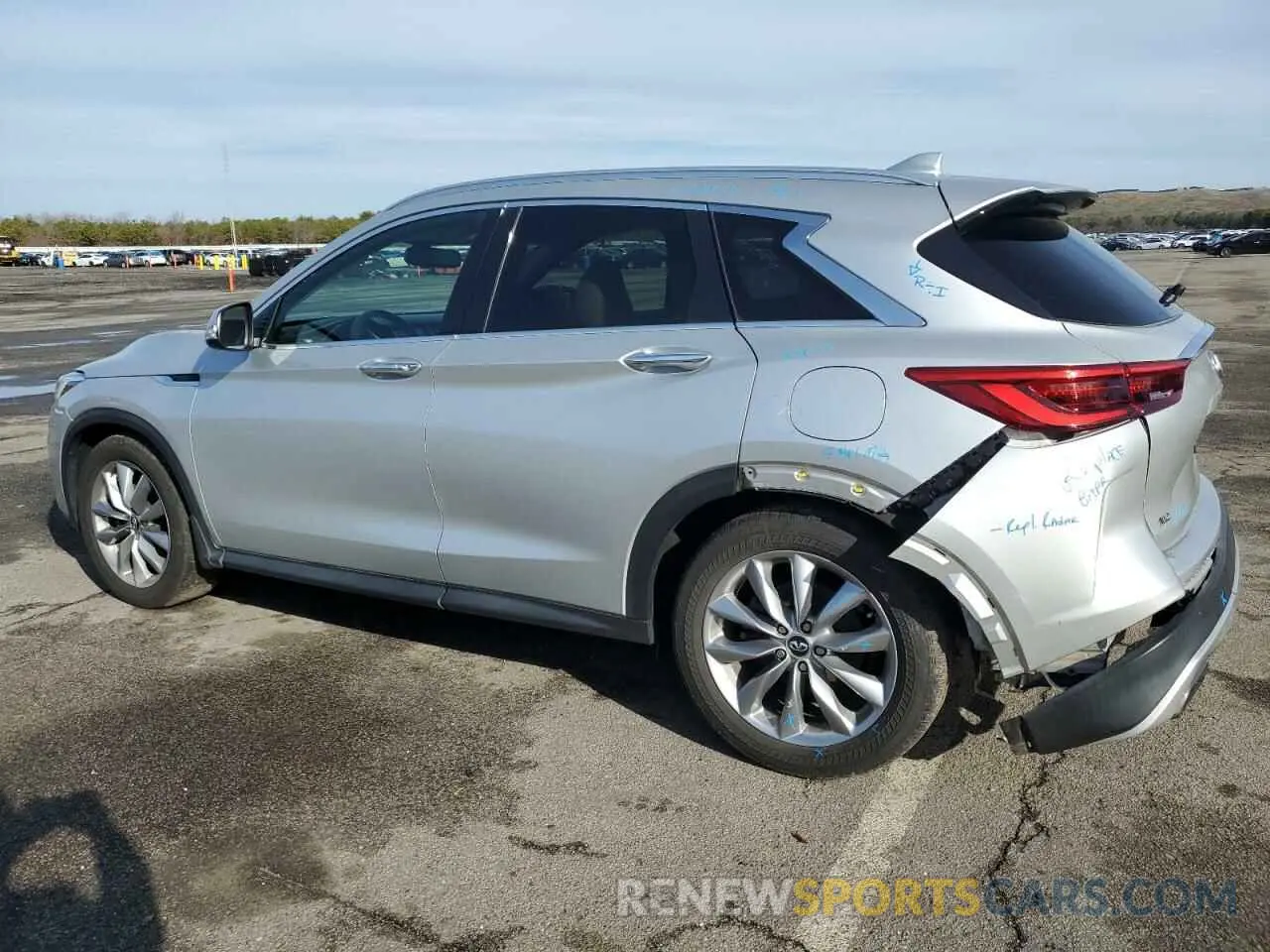 2 Photograph of a damaged car 3PCAJ5M37KF147648 INFINITI QX50 2019