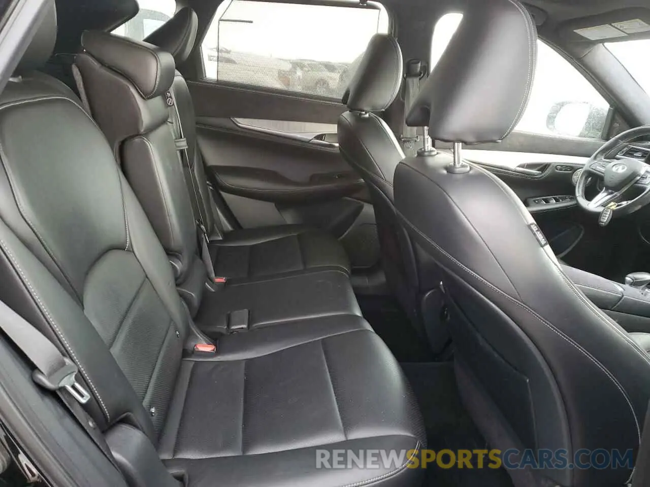 11 Photograph of a damaged car 3PCAJ5M38KF110494 INFINITI QX50 2019