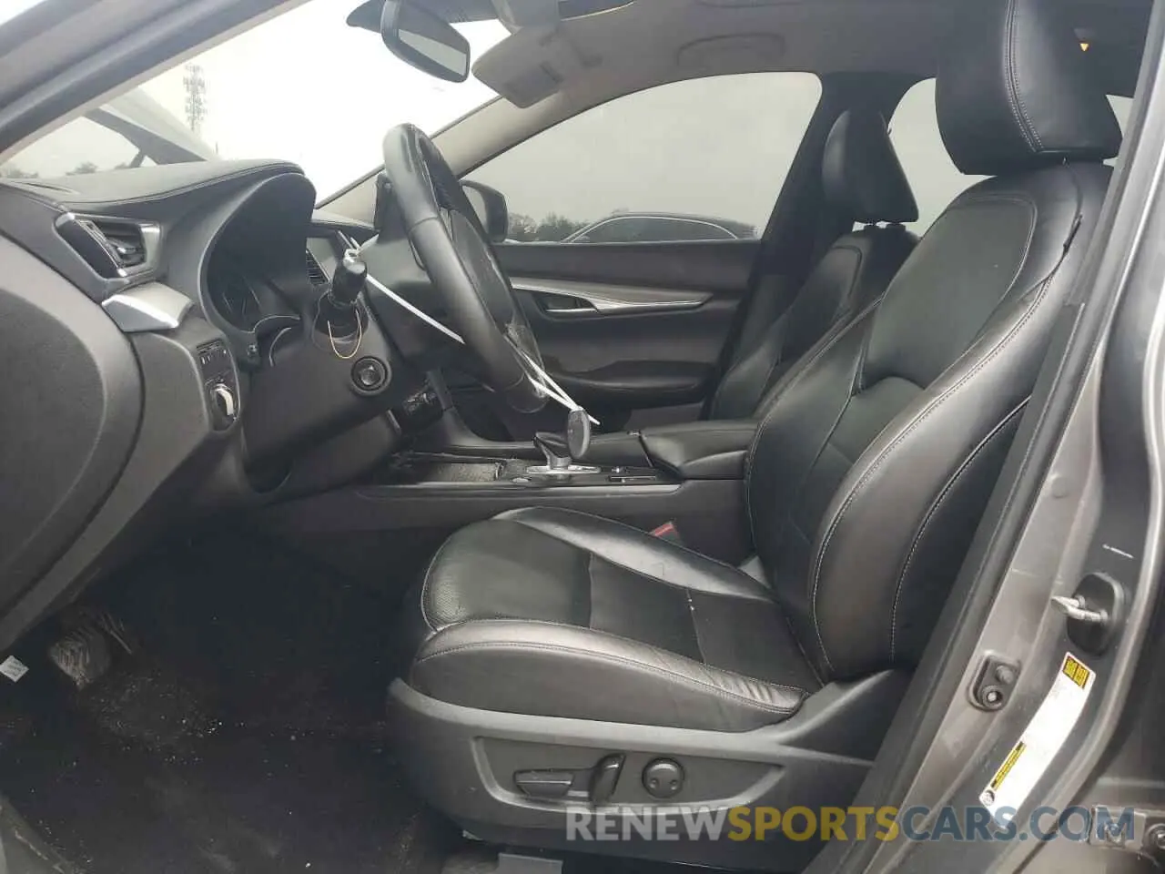 7 Photograph of a damaged car 3PCAJ5M38KF117820 INFINITI QX50 2019