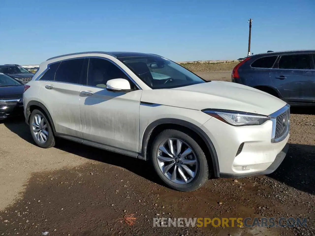 4 Photograph of a damaged car 3PCAJ5M38KF146735 INFINITI QX50 2019