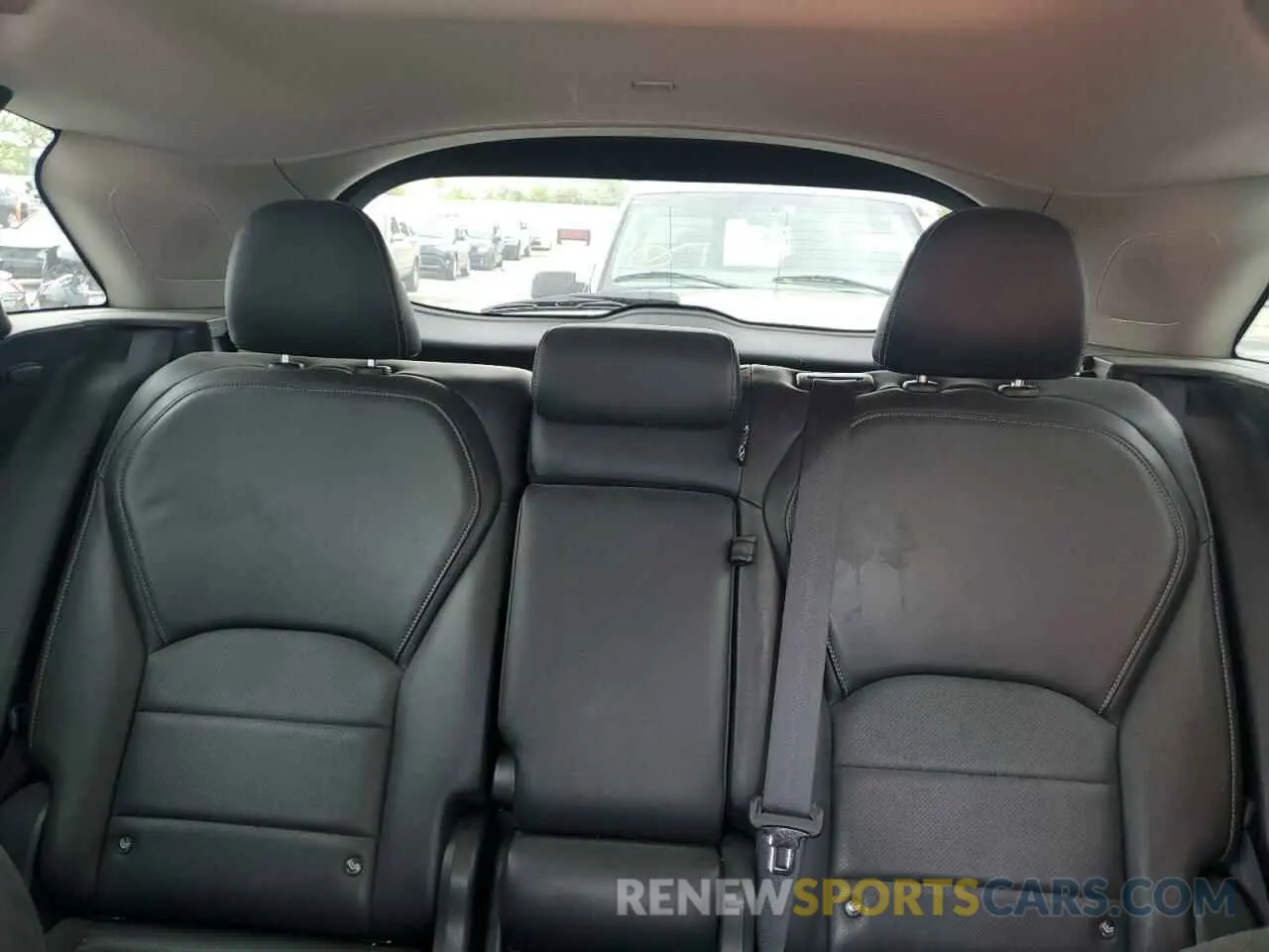 10 Photograph of a damaged car 3PCAJ5M39KF104462 INFINITI QX50 2019
