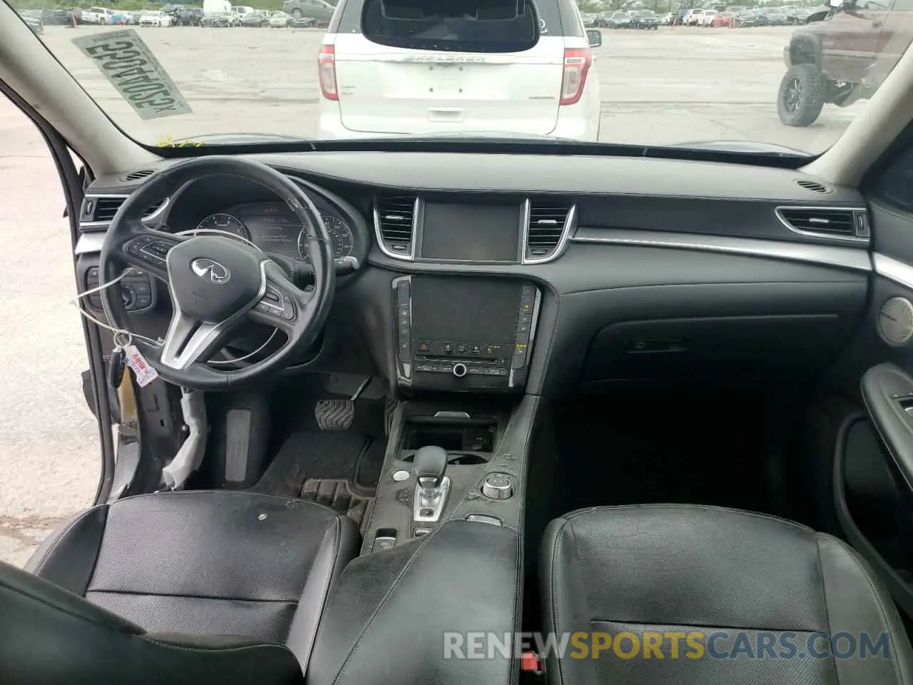 8 Photograph of a damaged car 3PCAJ5M39KF104462 INFINITI QX50 2019
