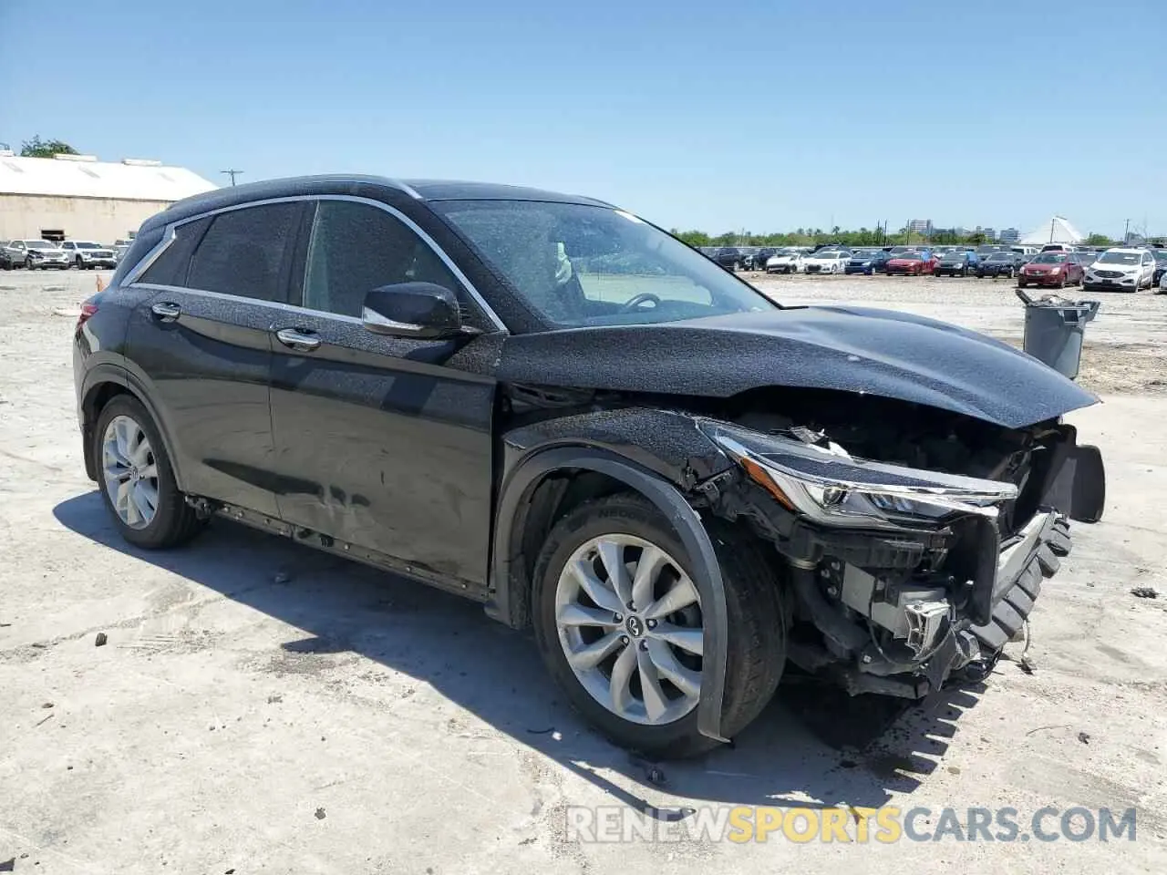 4 Photograph of a damaged car 3PCAJ5M39KF115669 INFINITI QX50 2019
