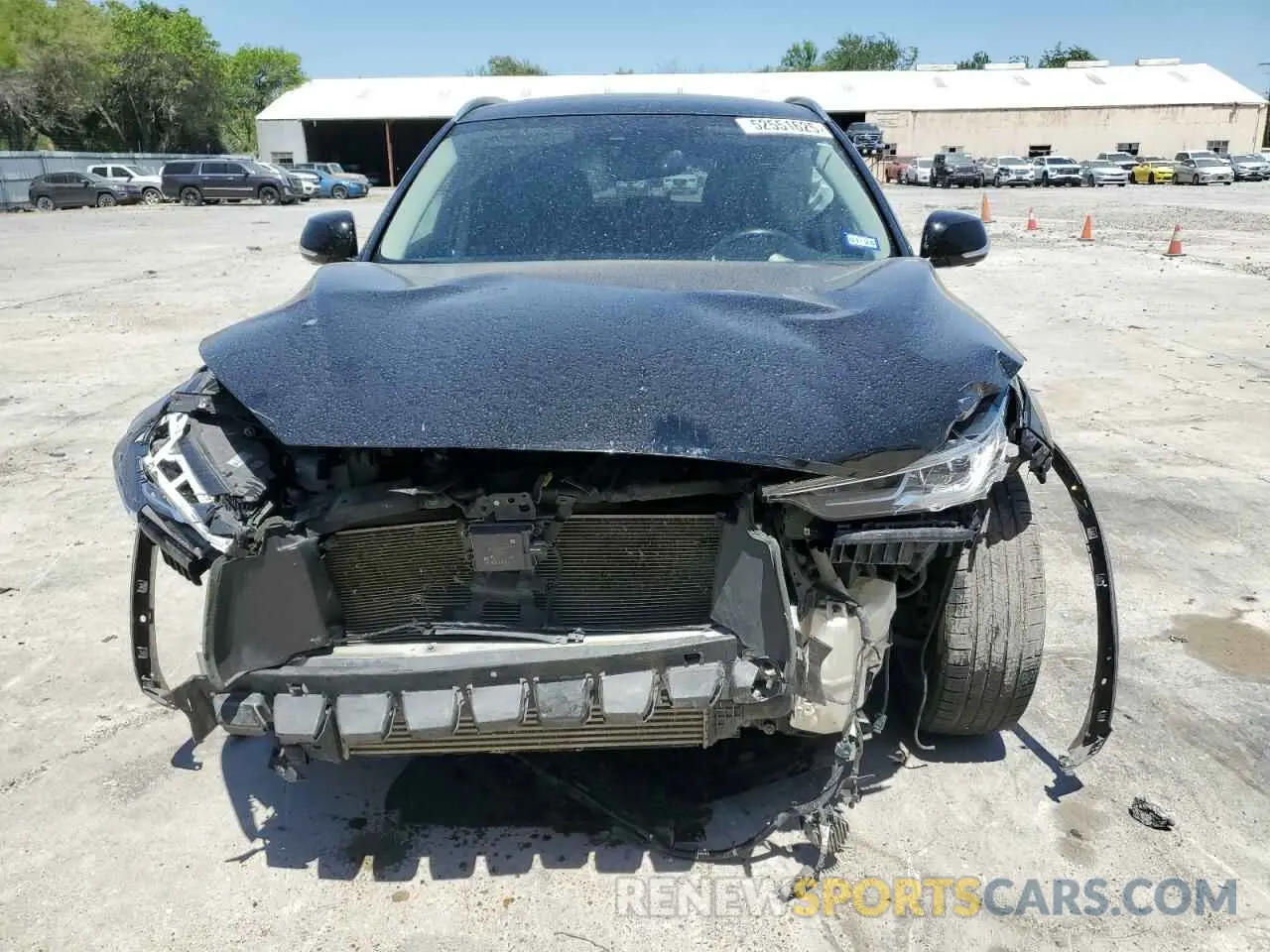 5 Photograph of a damaged car 3PCAJ5M39KF115669 INFINITI QX50 2019